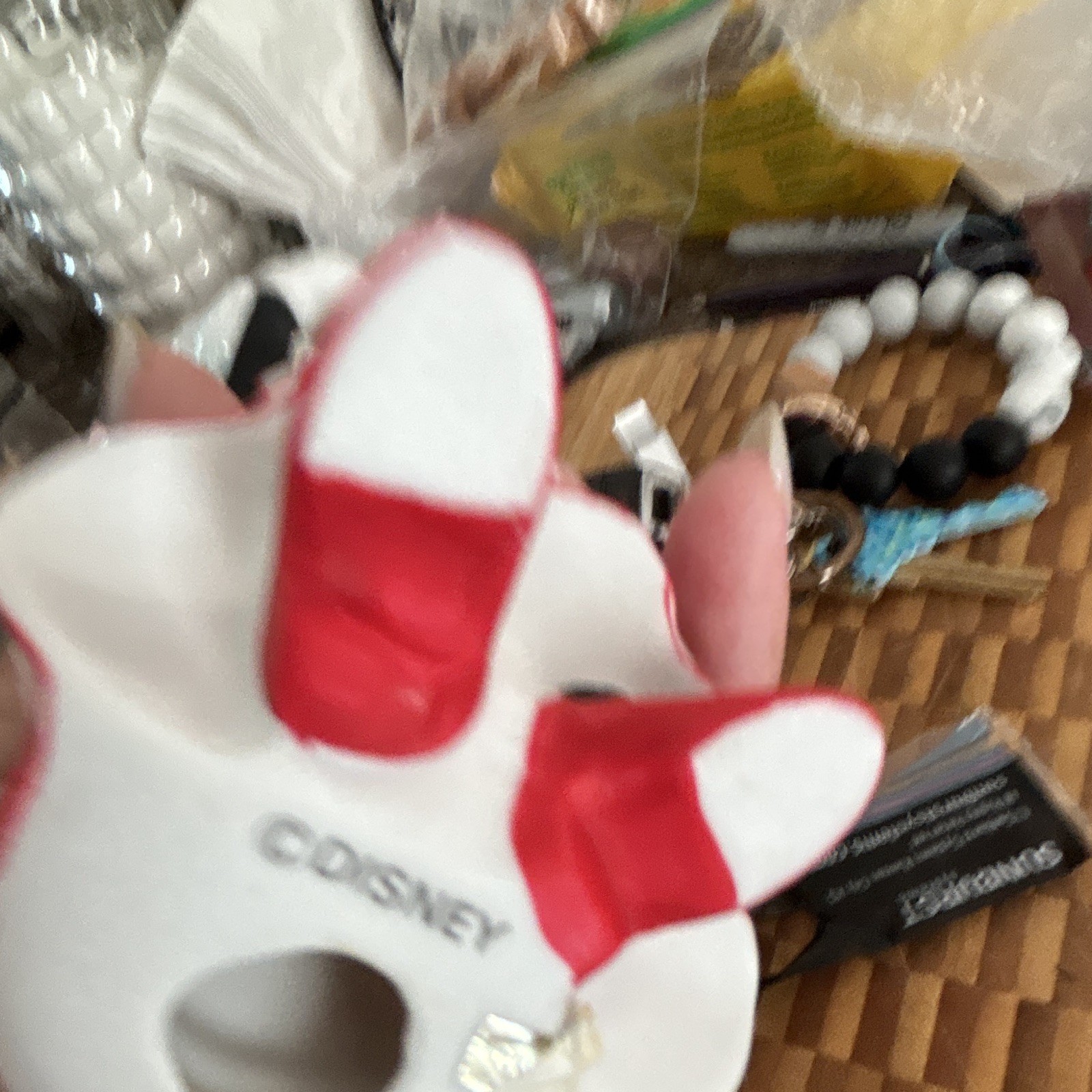 Disney Minnie Mouse Ceramic Figurine Red/White Dress, 2000-2009 Kids