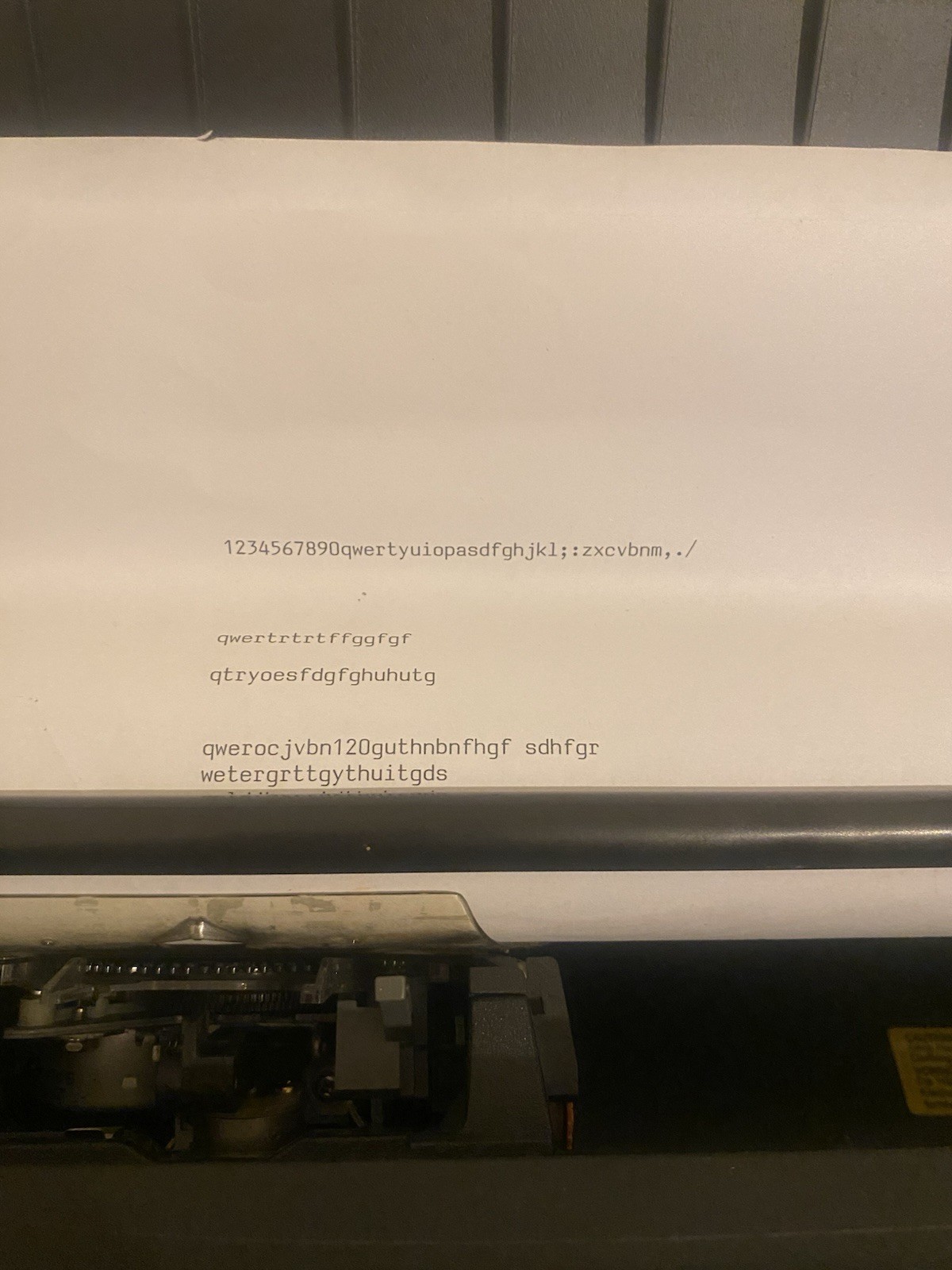 Sharp PA-3140s Portable Electronic Typewriter