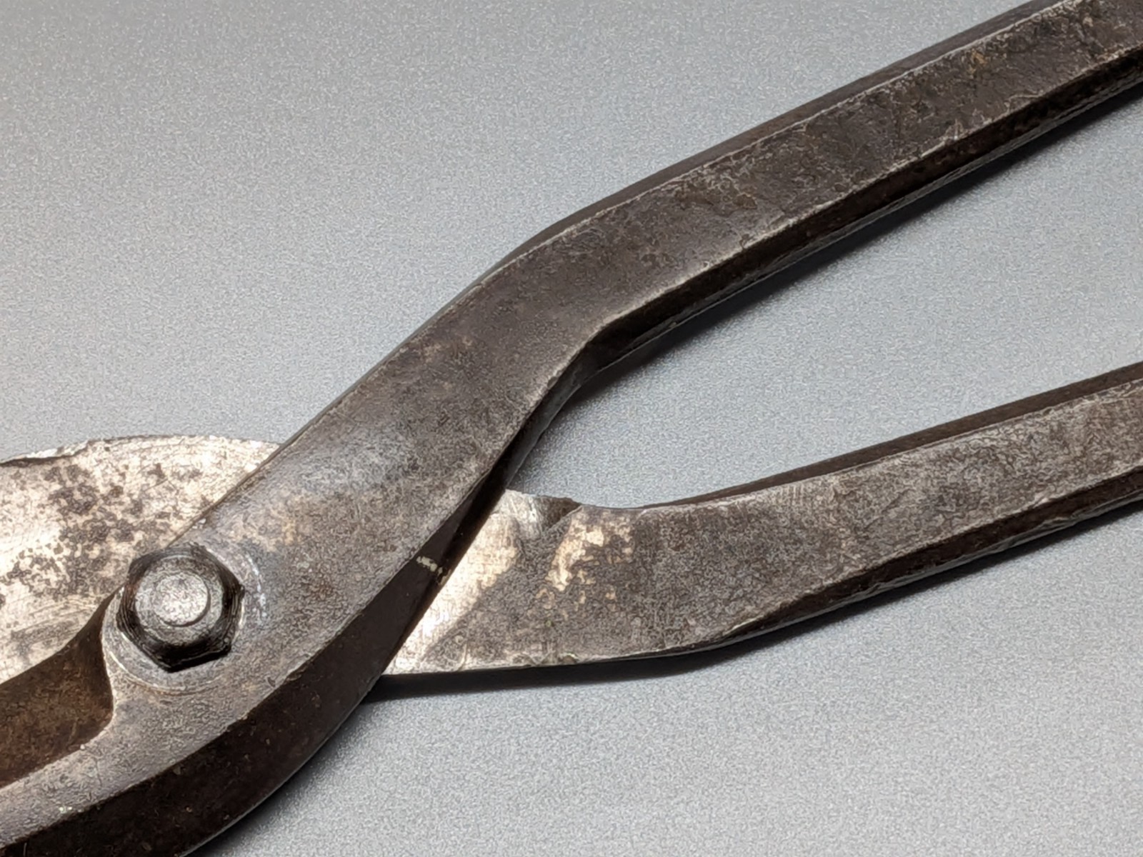 Vintage BERLIN 14″ No. 48 Tin Shears Snips 3″ Straight Cut