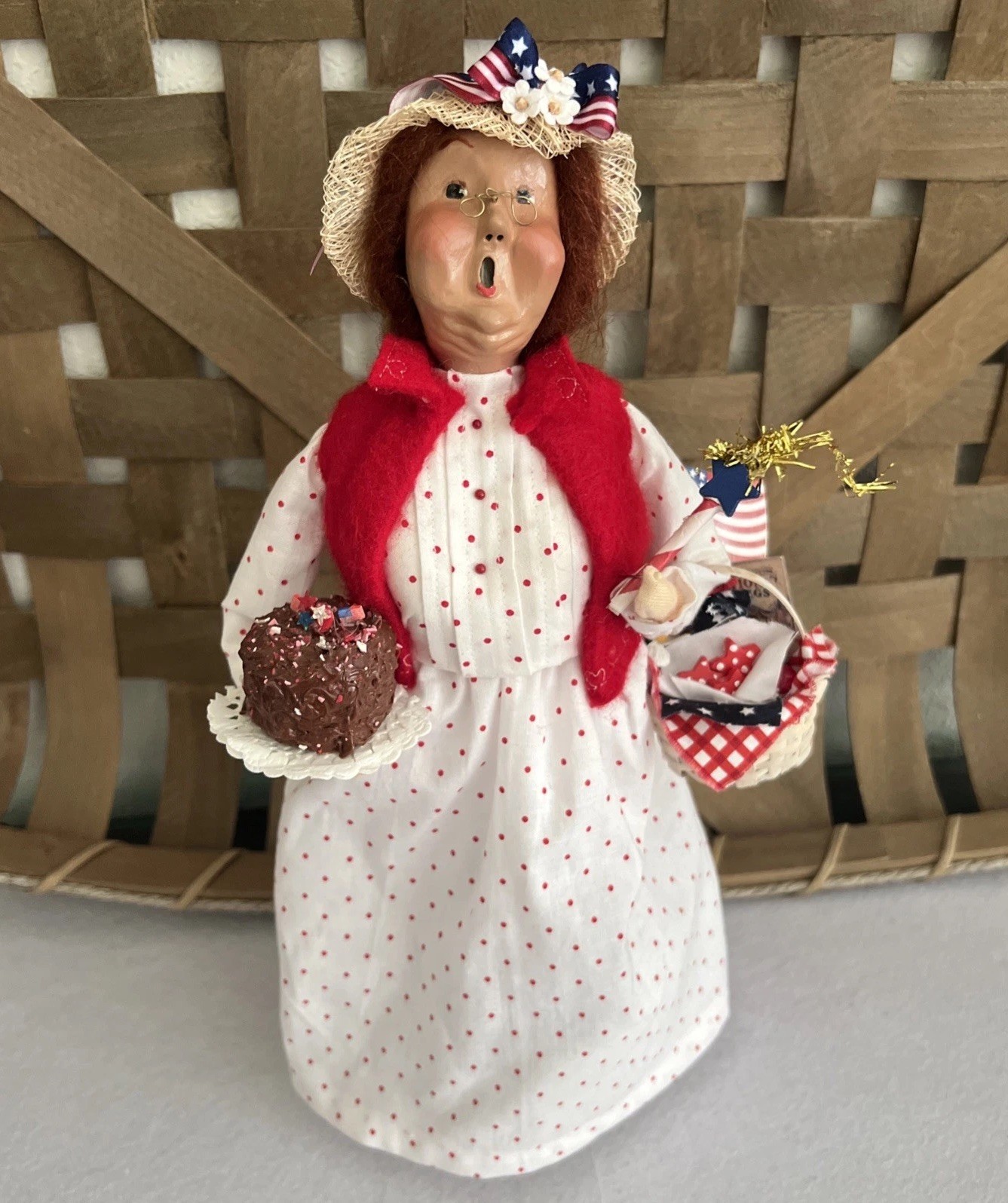 Byers Choice 4th Of July Woman w/Picnic Basket Cake Sparkler & Sign, Redressed