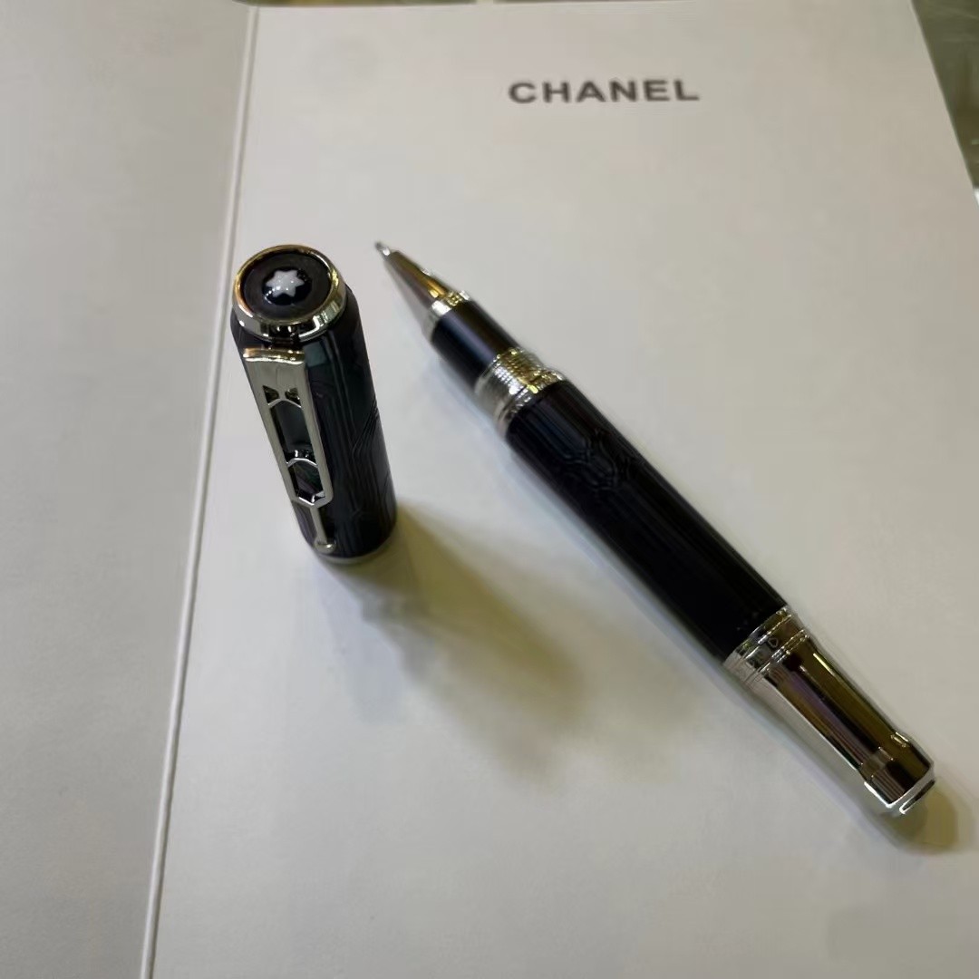 Montblanc Writer Edition Victor Hugo Rollerball Pen Limited Edition Black/Silver
