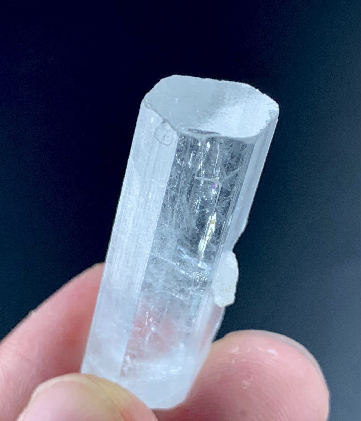 43 Carats Natural Aquamarine Crystal From Pakistan