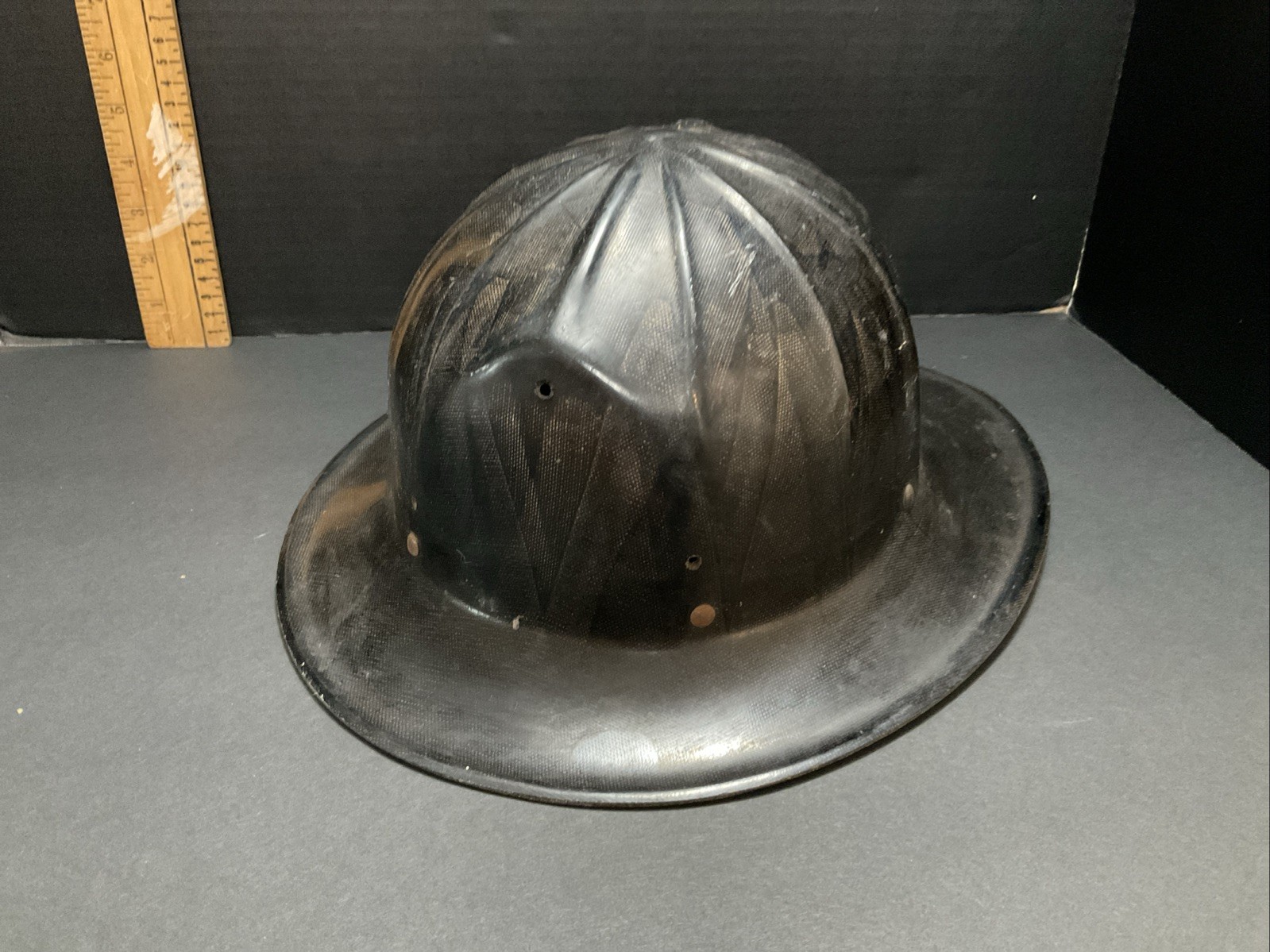 Vtg Carns & Bros Helmet Fireman Hat Flint Flex Fiberglass sz 7 1/2