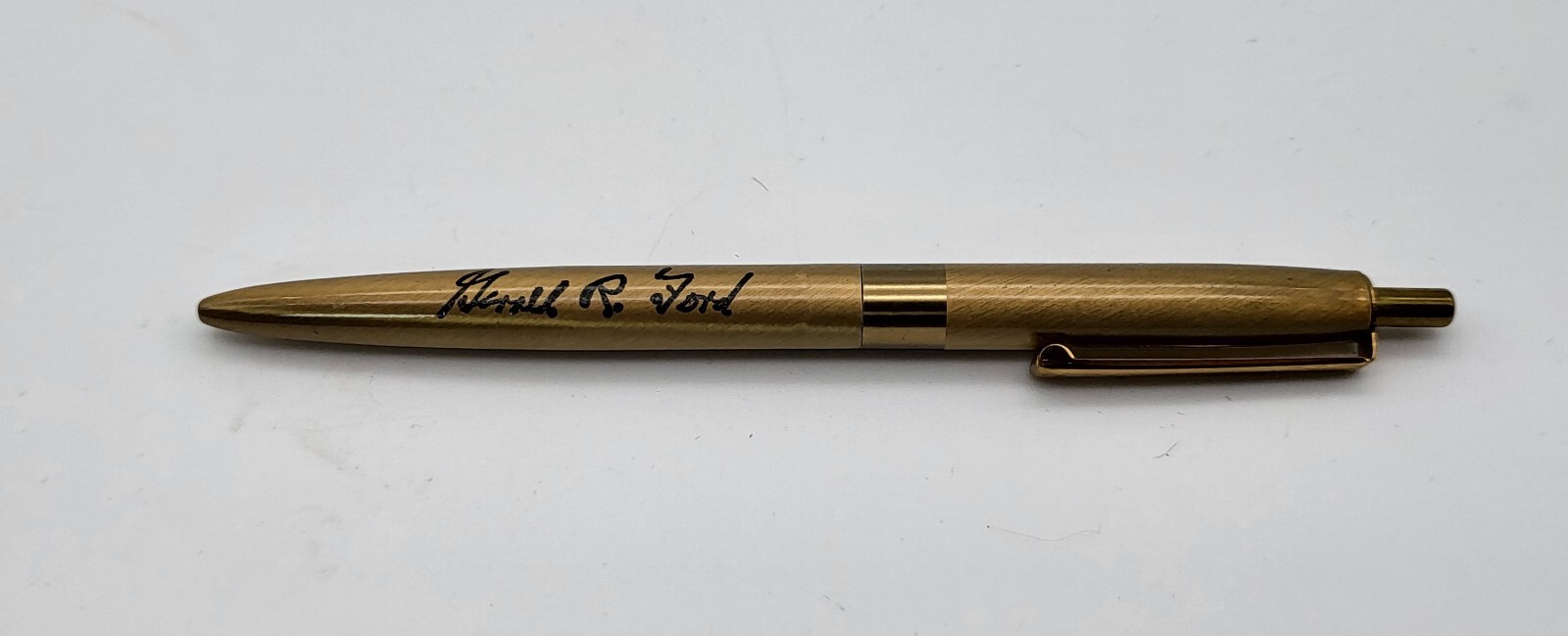 1970s era GERALD FORD SIGNATURE MODEL WRITING PEN Vintage