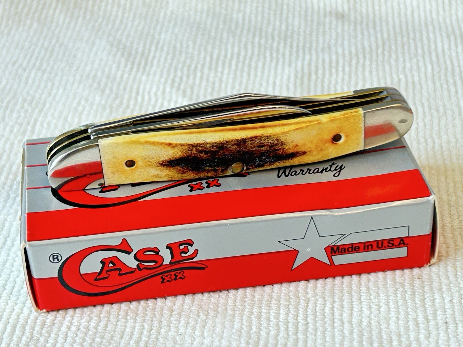 CASE XX 52087SS MEDIUM JACK 1988. NEVER USED.