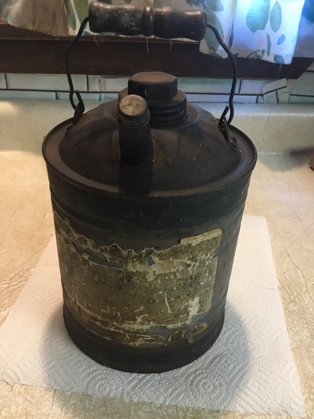 Vintage CANCO Galvanized Steel Gas Can Wood Handle Works Hardware Kentucky