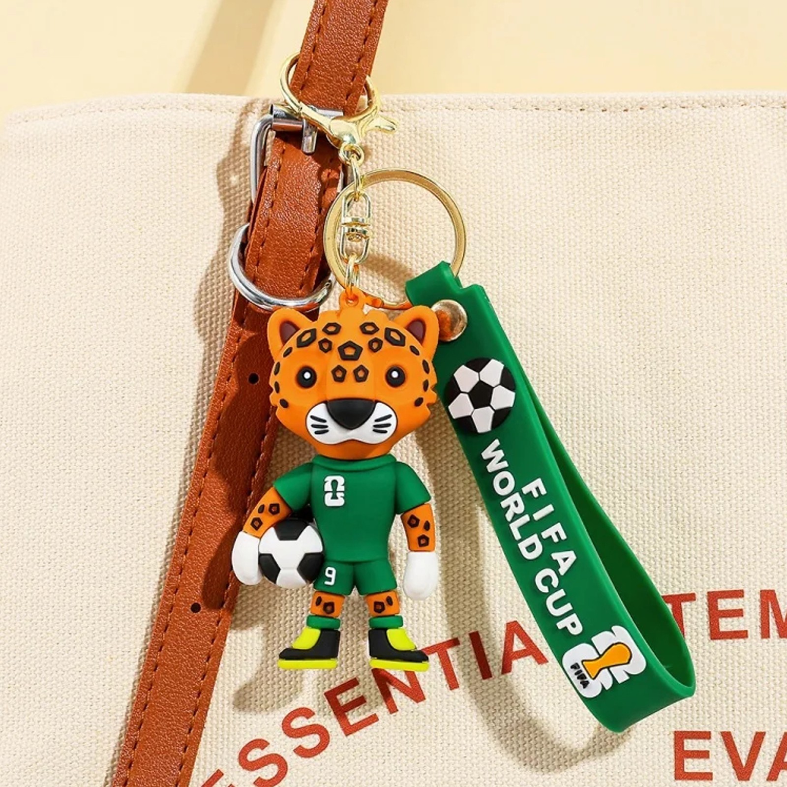 Set 4 Llaveros Mascota Mundial 2026 + Trofeo – Souvenir Fútbol PVC
