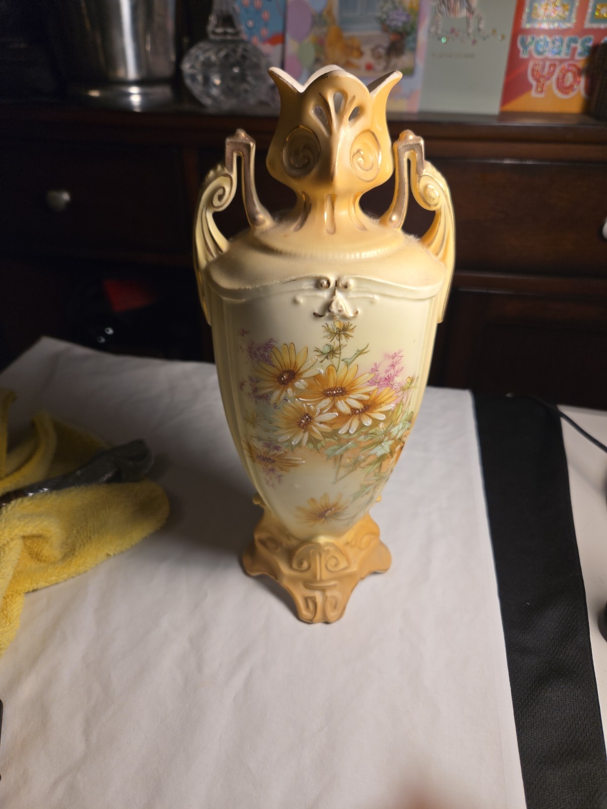 Antique Royal Wettina Austria Art Nouveau Hand Painted Porcelain Vase 11″