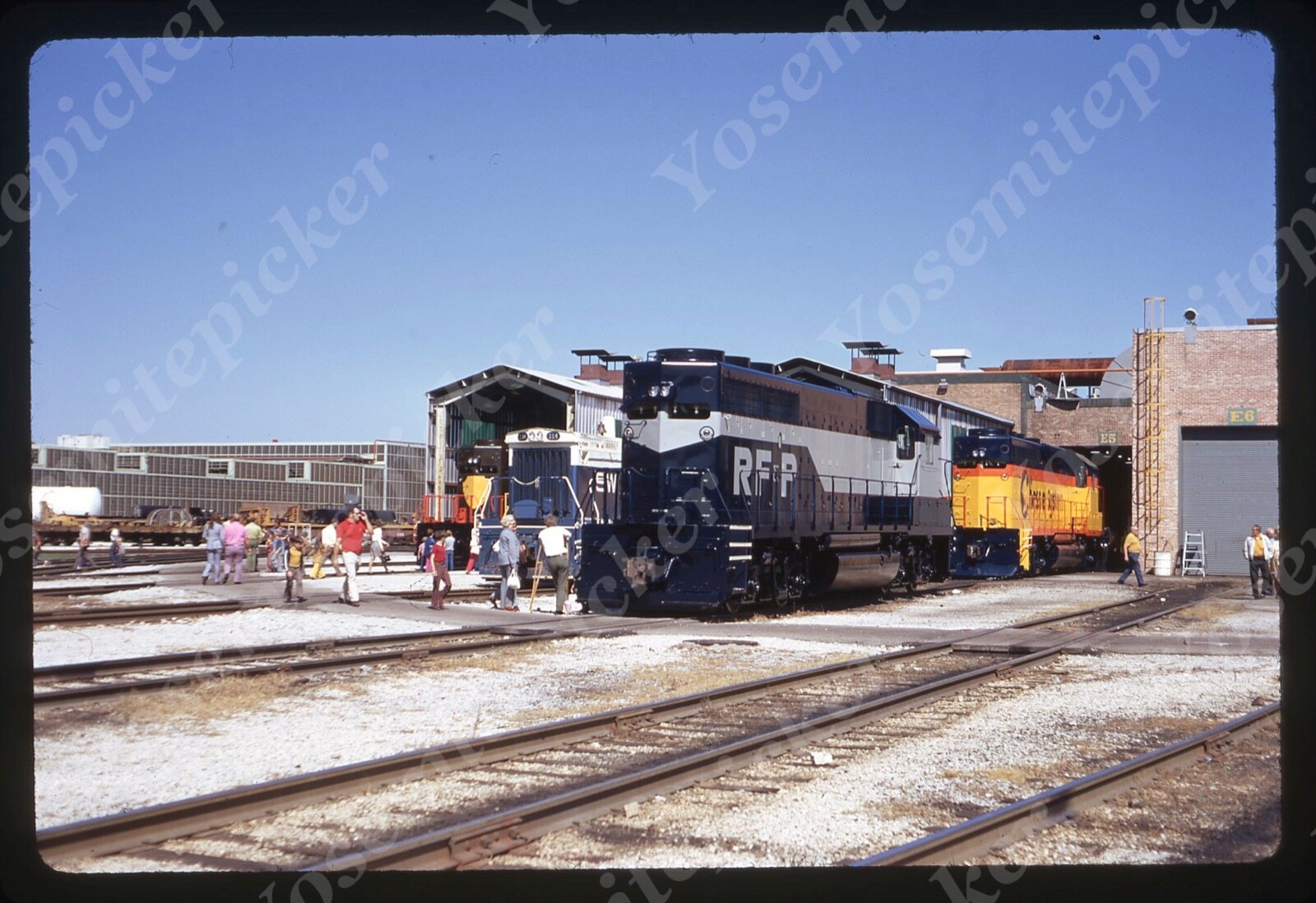 sl82 Original slide 1972 RF&P GP40-2 brand New Un-Numbered at shop 384a
