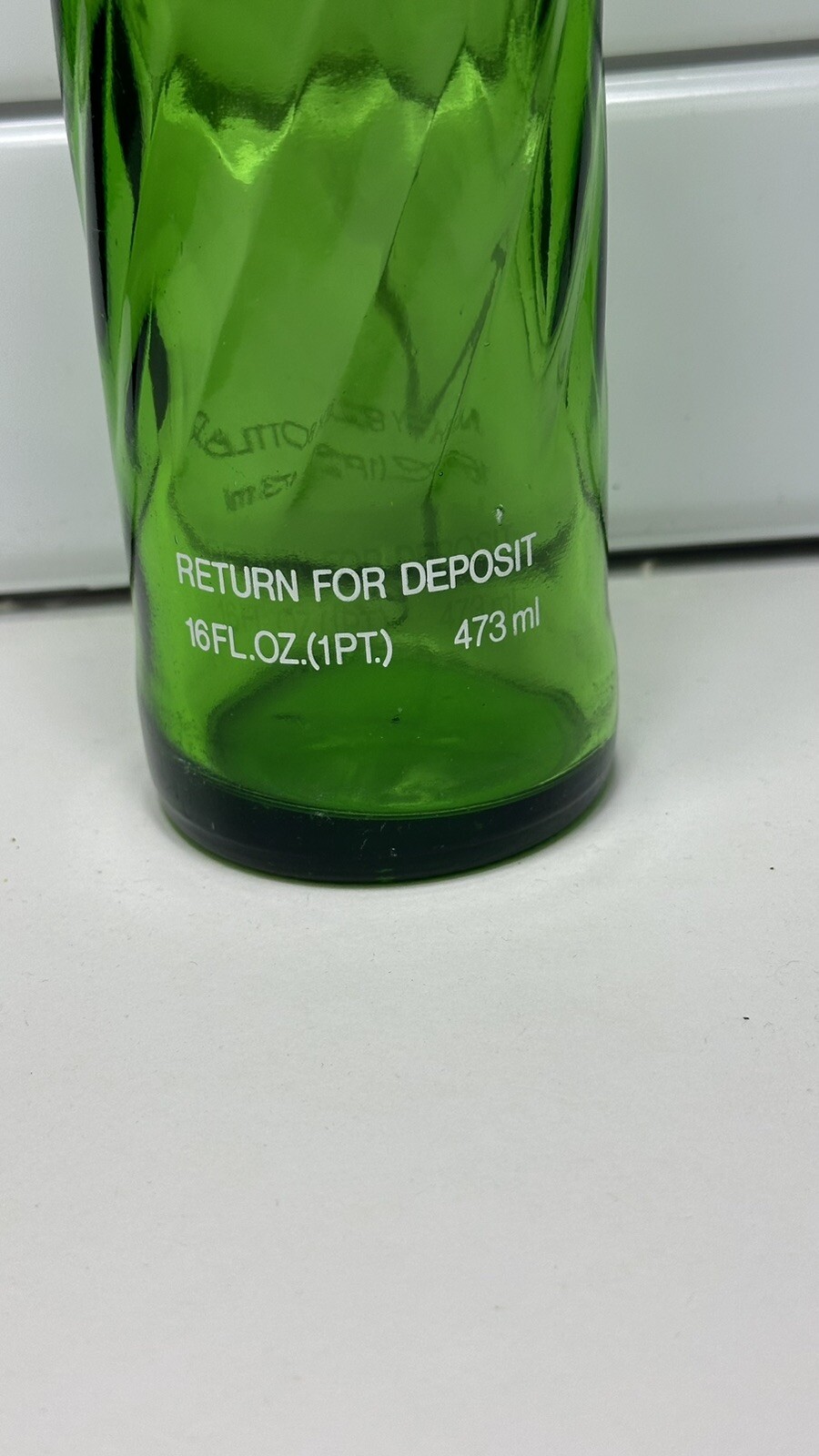 Vintage Collectors Tall Slice Soda Bottle Green Swirl Glass 16oz. Money Back Btl