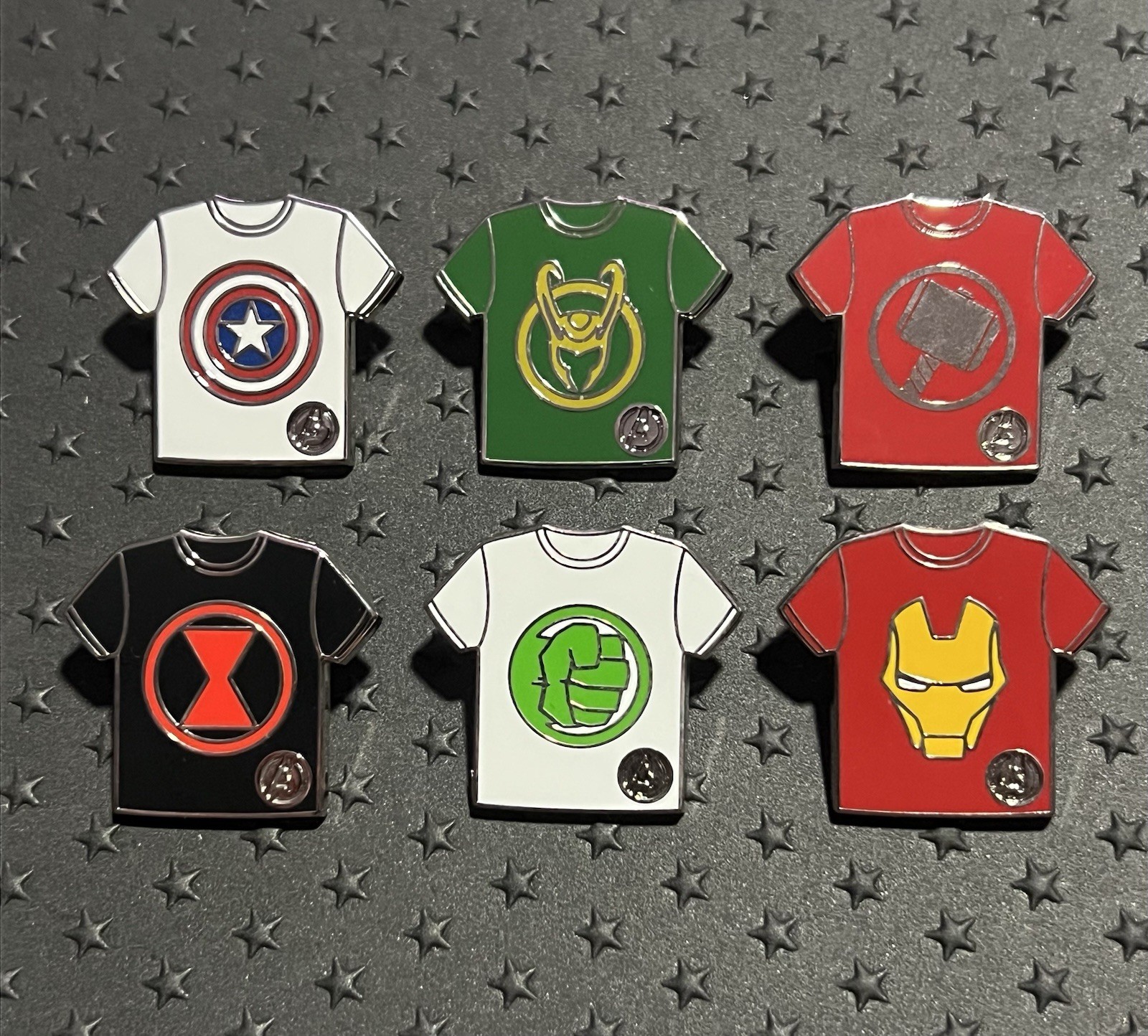 Disneyland 2024 DLR Hidden Mickey Disney Marvel T-Shirt Full 6 Pin Set w/ Chaser