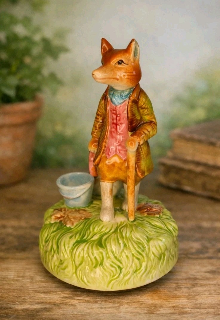 🎵 Schmid Beatrix Potter “Mr. Tod” Music Box – Plays ‚The Entertainer‘ – Japan🎵