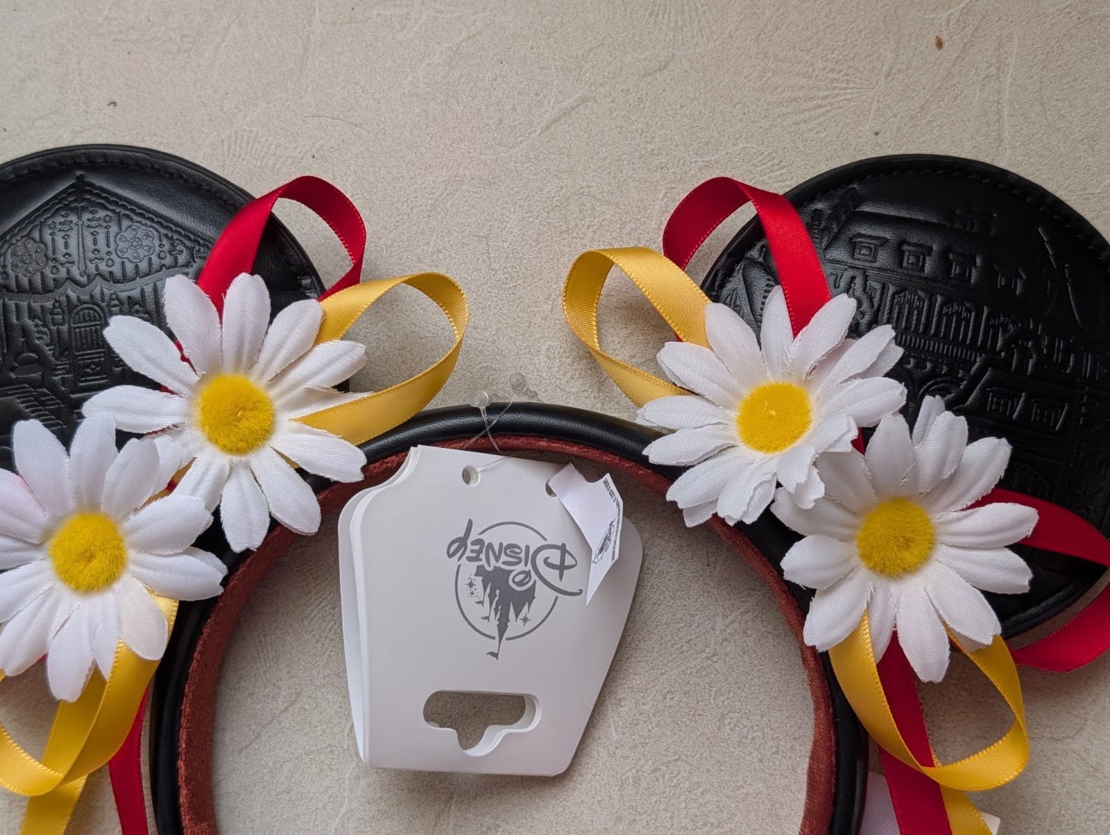 Disney Parks 2026 EPCOT Germany Flowers & Ribbons Minnie Ears Headband New