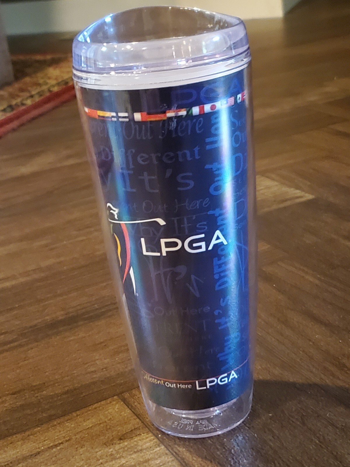 NEW LPGA GOLF WATER BOTTLE TUMBLER 26oz DOUBLE WALL INSULATED HOT OR COLD DRINKS
