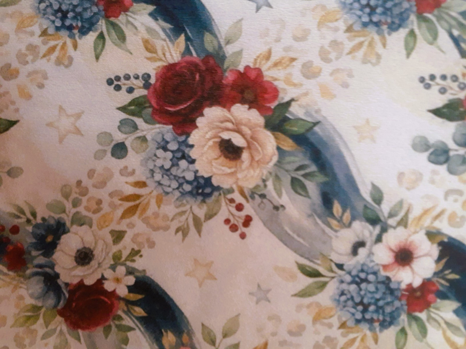2 individual Paper Decoupage BEVERAGE NAPKINS – PATRIOTIC FLOWERS 1 MOTIF