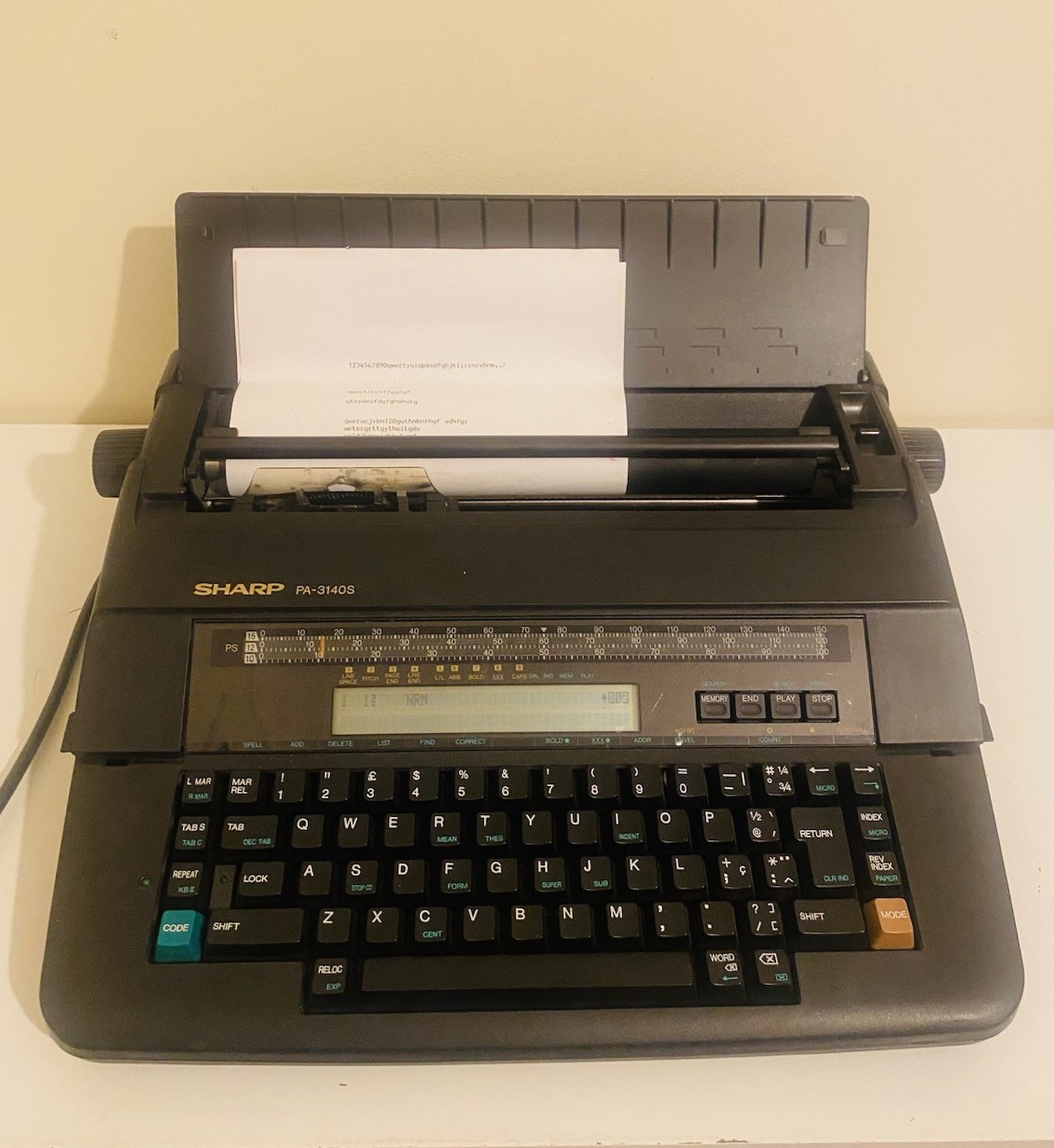 Sharp PA-3140s Portable Electronic Typewriter