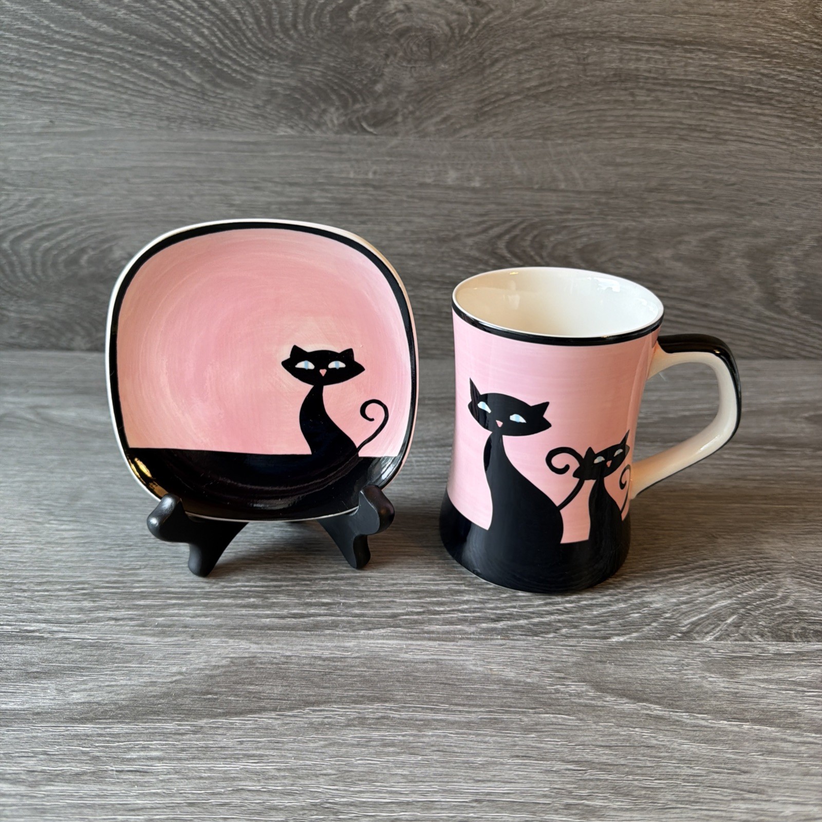 Cattitude Ceramic Mug & Saucer Set MCM Blk Cat Silhouettes. Stand Not Included