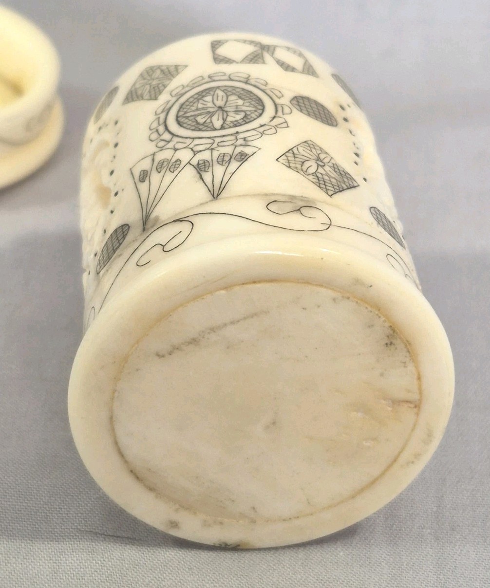 Antique Chinese Scrimshaw Decorated Lidded Canister/Jar