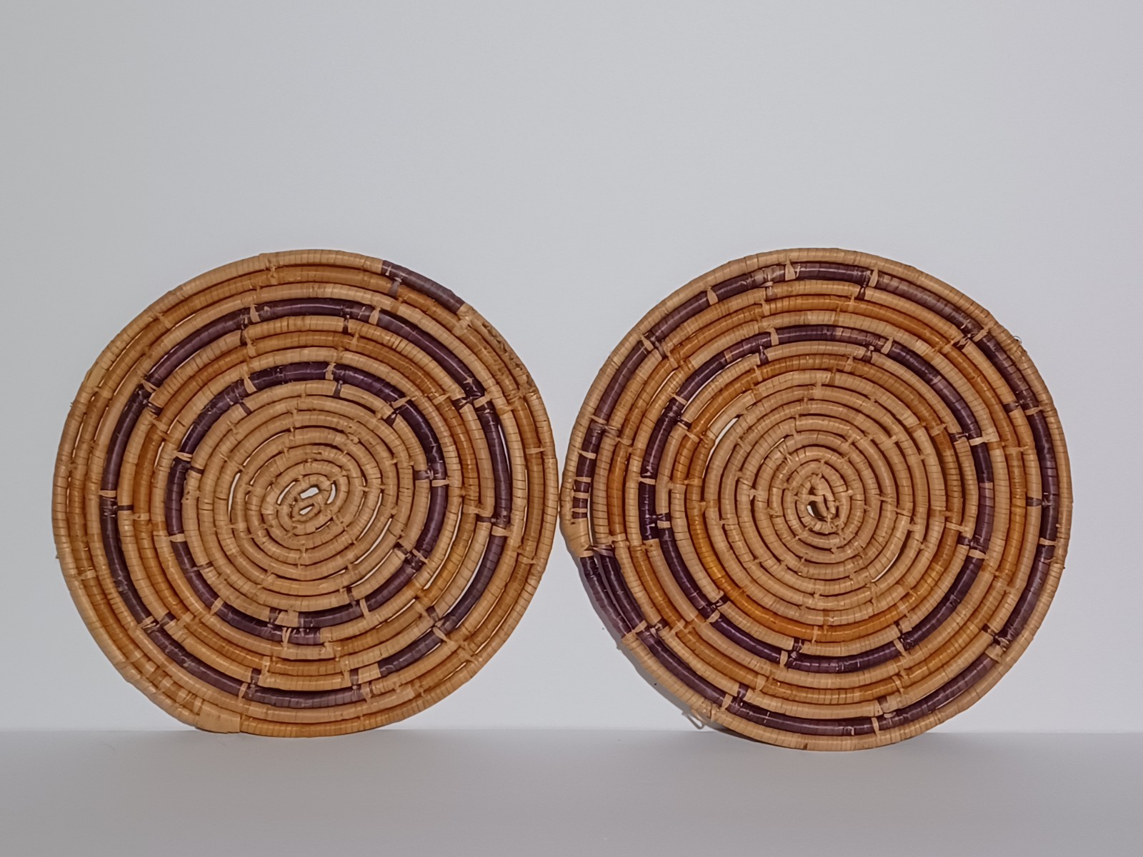 Woven Raffia Rattan Hot Plate Coaster Vintage Trivets 9.5in