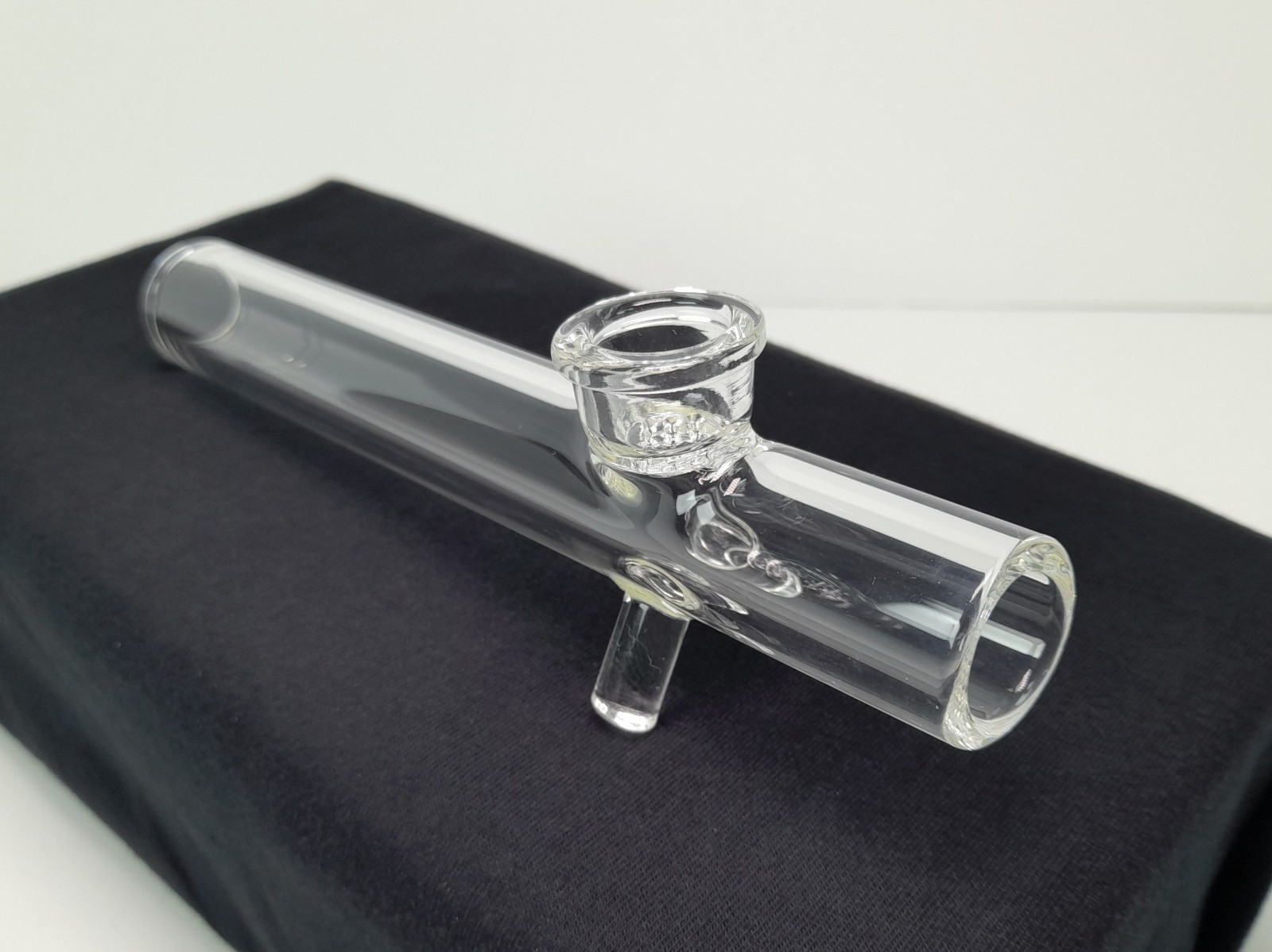 Glass Steamroller Smoking Pipe – Built In Screen – 7 Inch Length – USA Shipped
