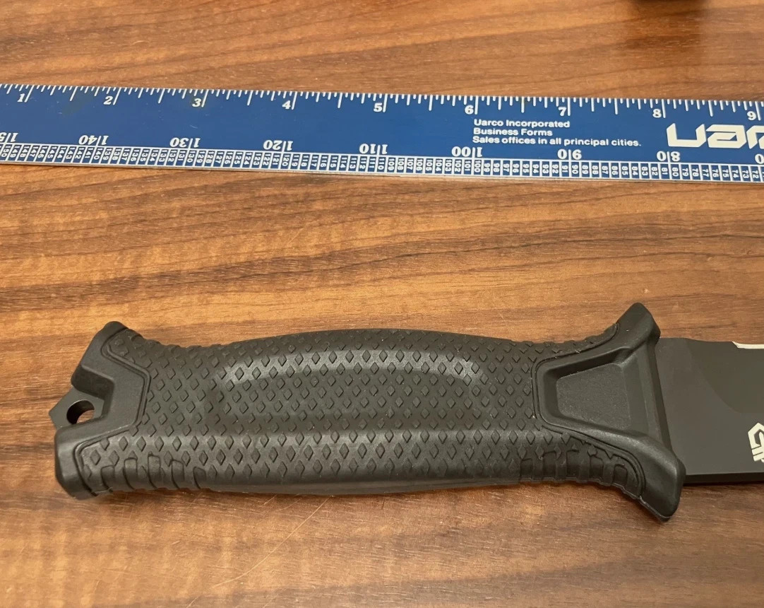 Gerber StrongArm Fixed Blade Knife – Full Tang Survival Tactical Knife NEW