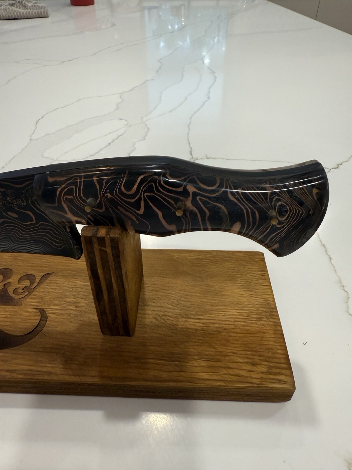 Brazilian Knife Shark Tiger 790 layers. Forged from Carbon Steel.