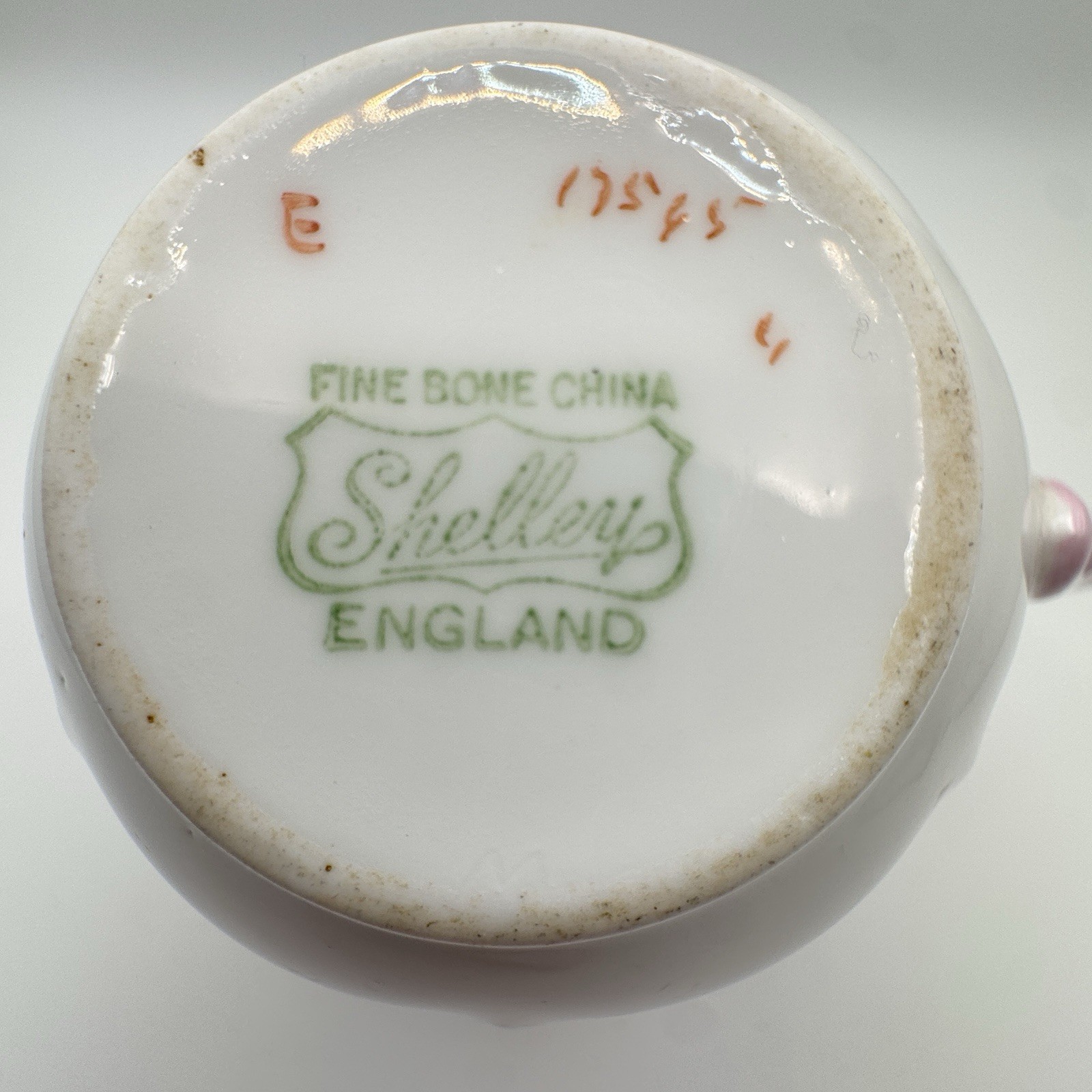 Shelley England Fine Bone China Tea Cup & Saucer White Pink Floral Bridal Rose