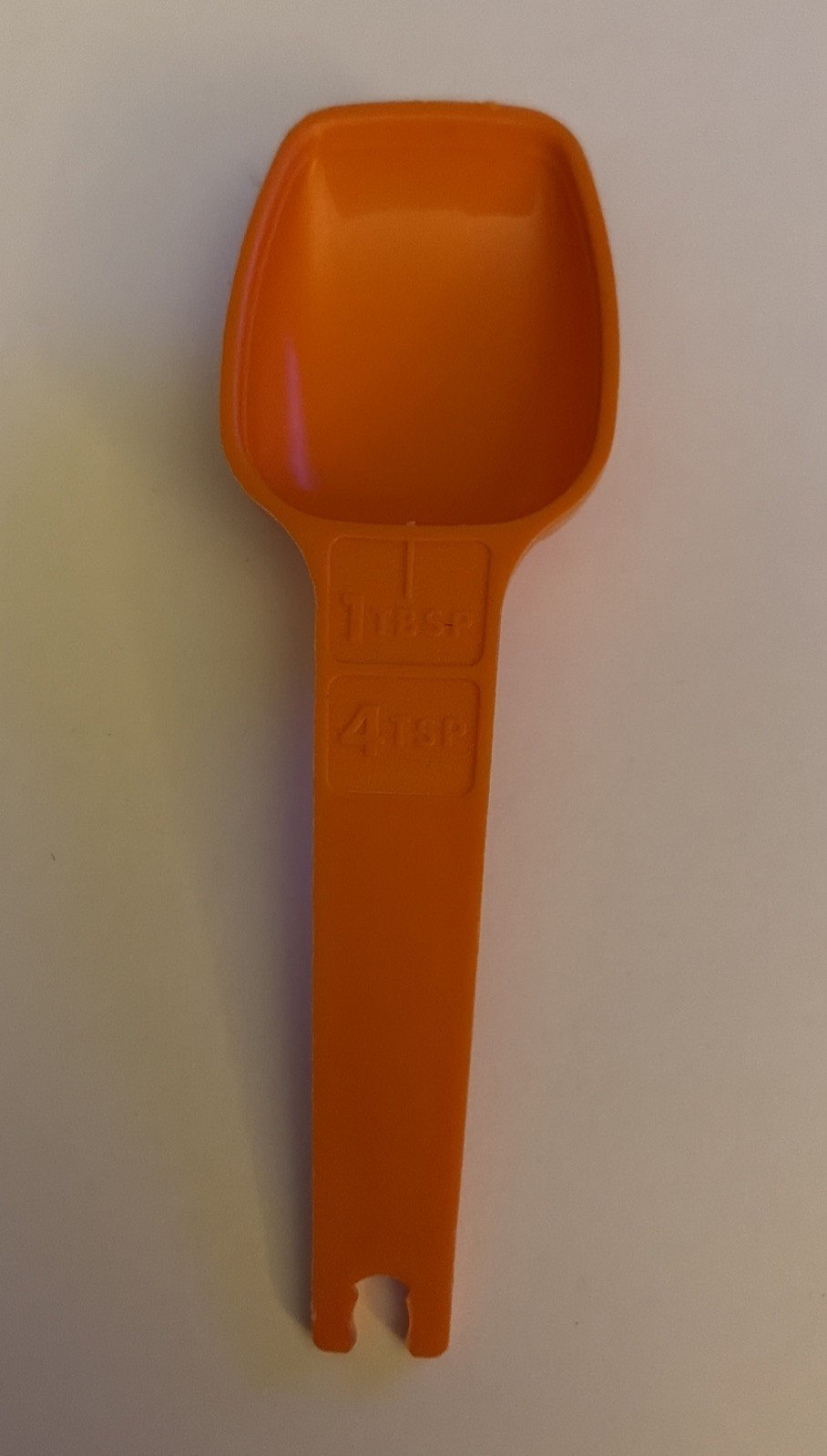VTG Tupperware Replacement Harvest Orange 1 Tbsp / 4 tsp Measuring Spoon #1272
