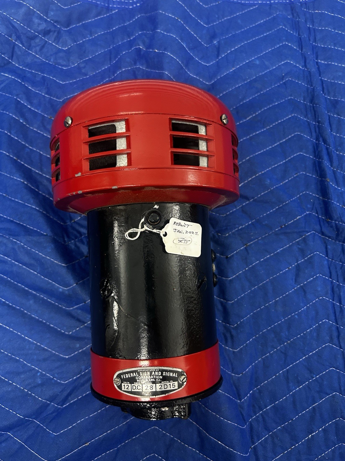 Federal Signal 2D15 12V DC Vintage Fire Truck Emergency Vehicle Siren Tested Tag