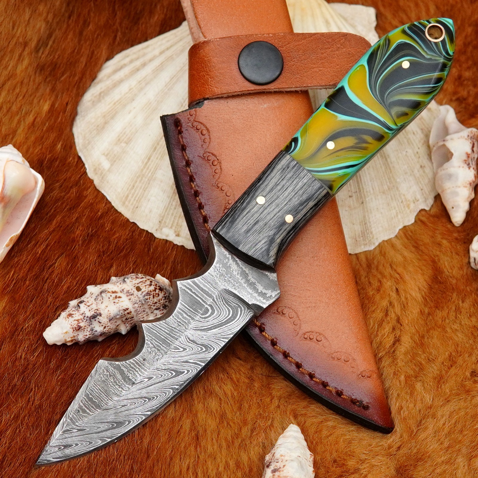 Custom Handmade Damascus Steel Skinner Knife Full Tang Resin Handle Hunting knif