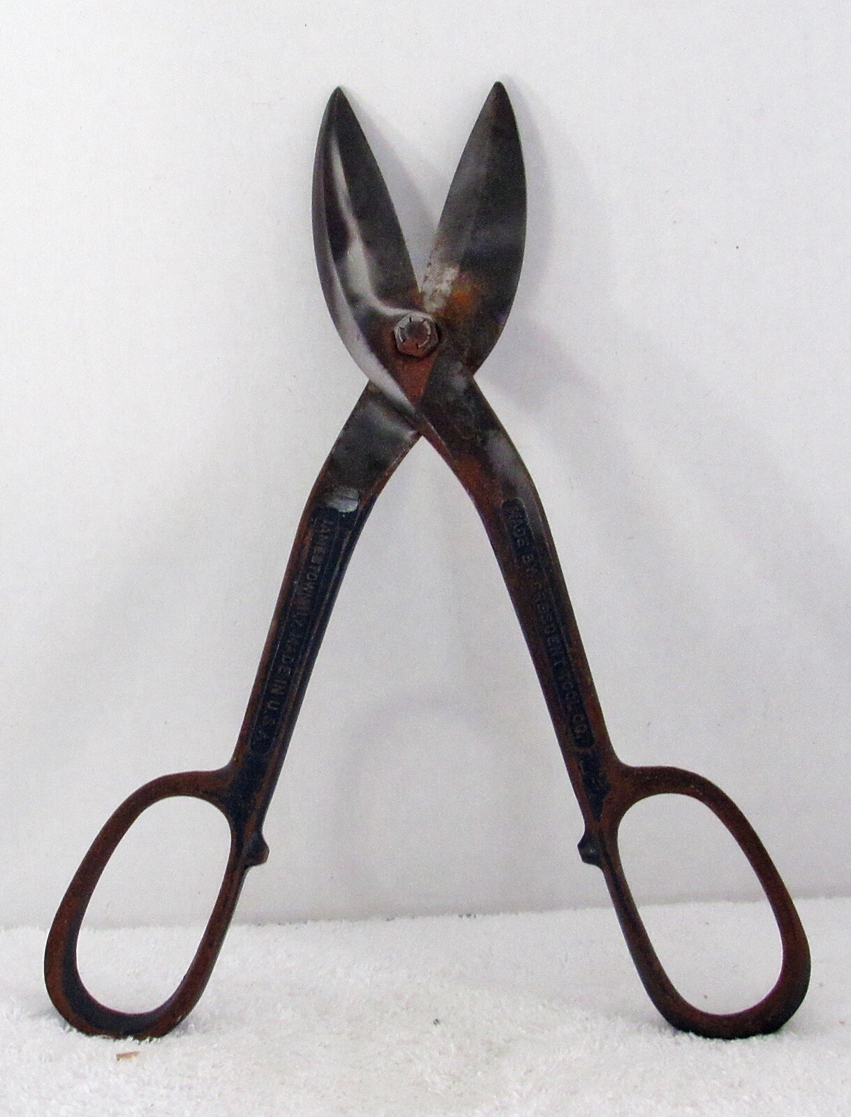 Vintage Crescent 11 Inch Tin Sheetmetal Snips Shears