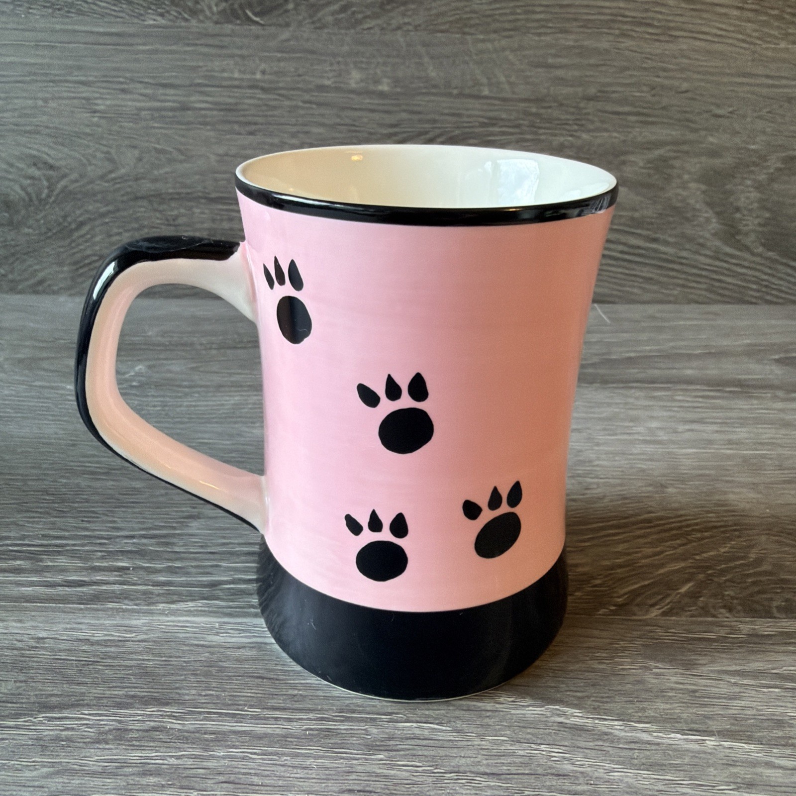 Cattitude Ceramic Mug & Saucer Set MCM Blk Cat Silhouettes. Stand Not Included