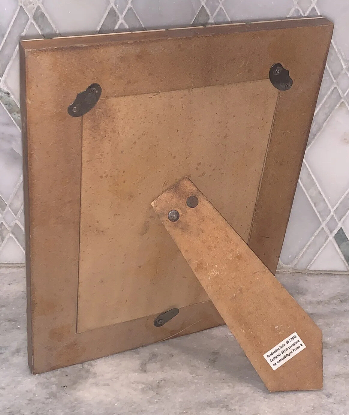 Green Leaf 2014 Wood Photo Frame Picture Portrait 7.5”x9.5” (5”x7”)