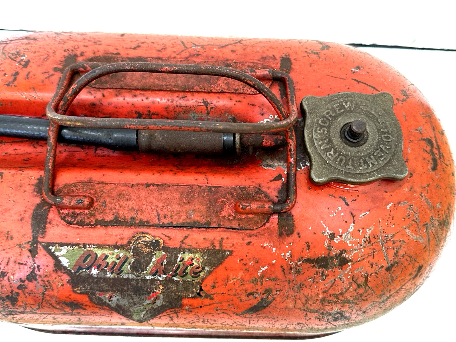 Phil Rite Rust Resisting Lead Coated Steel 2-1/2 Gal. Gas Can Sportsman No. 25