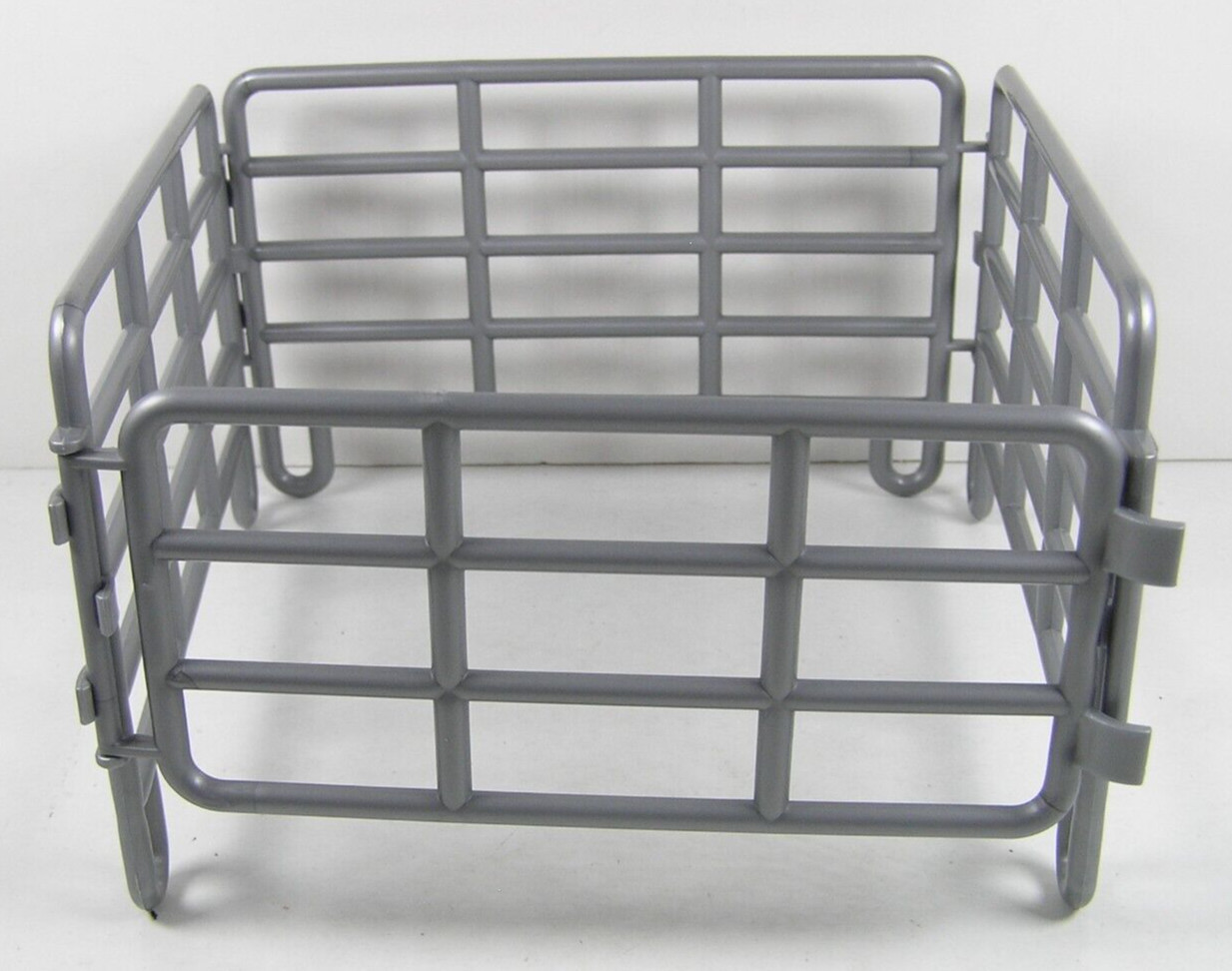 Unbranded Four Section Silver Fence Lot Plastic Farm Diorama Toy No COO
