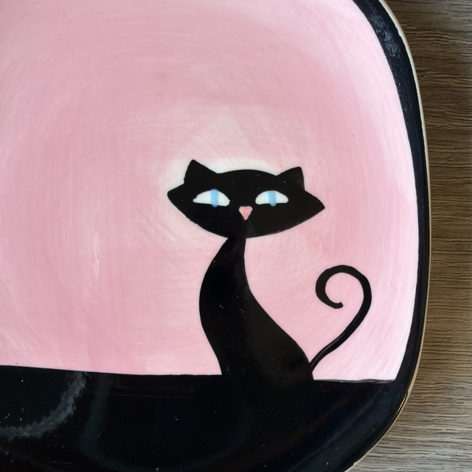 Cattitude Ceramic Mug & Saucer Set MCM Blk Cat Silhouettes. Stand Not Included