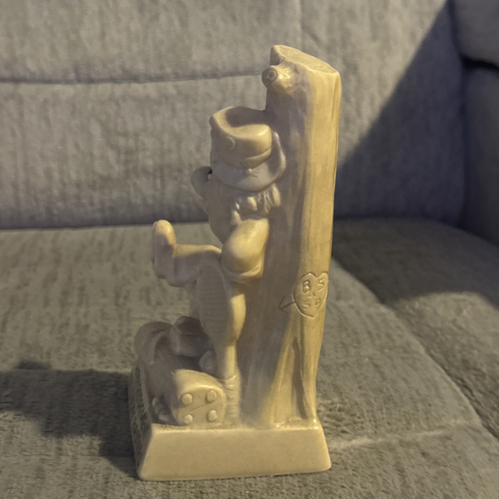 Vintage ’71 W&R Berries Figurine „Happy Retirement You Lucky B“ Golf Tennis Fish