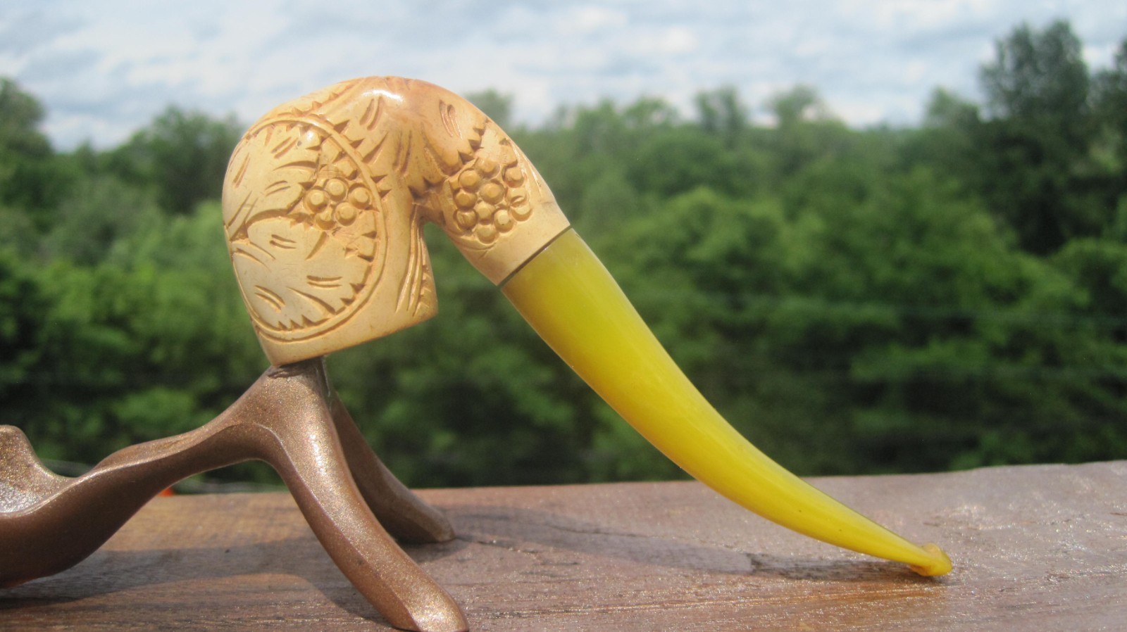 Unbranded Carved Bent Meerschaum Smoking Estate Pipe 5″ L