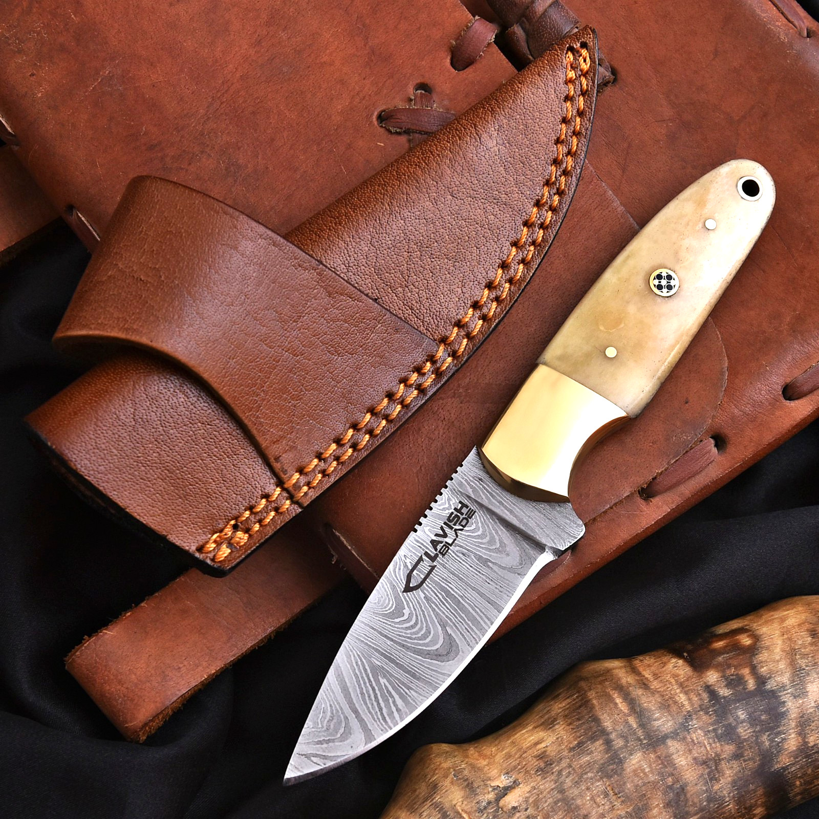 Handmade Damascus Skinner Knife Bone Brass Handle Mosaic Pin Fixed Blade Leather