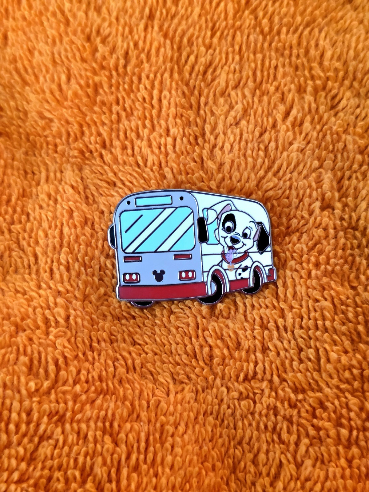 FULL SET OF 5 – Disney Hidden Mickey Buses Pin Walt Disney World 2026 NEW Wave A