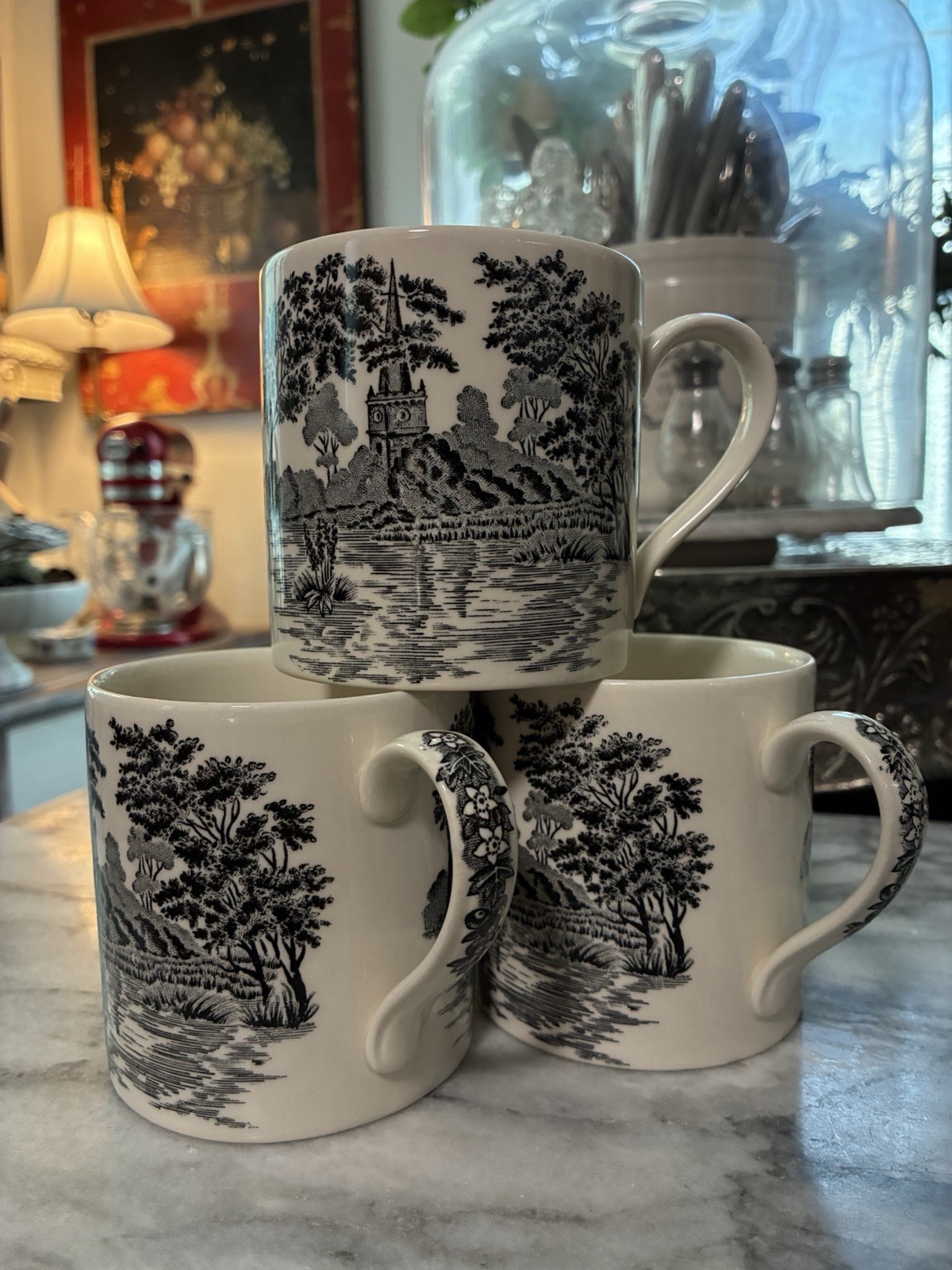 WEDGEWOOD Queen’s Ware Romantic England Holy Trinity Church 8oz Mugs Set of 3