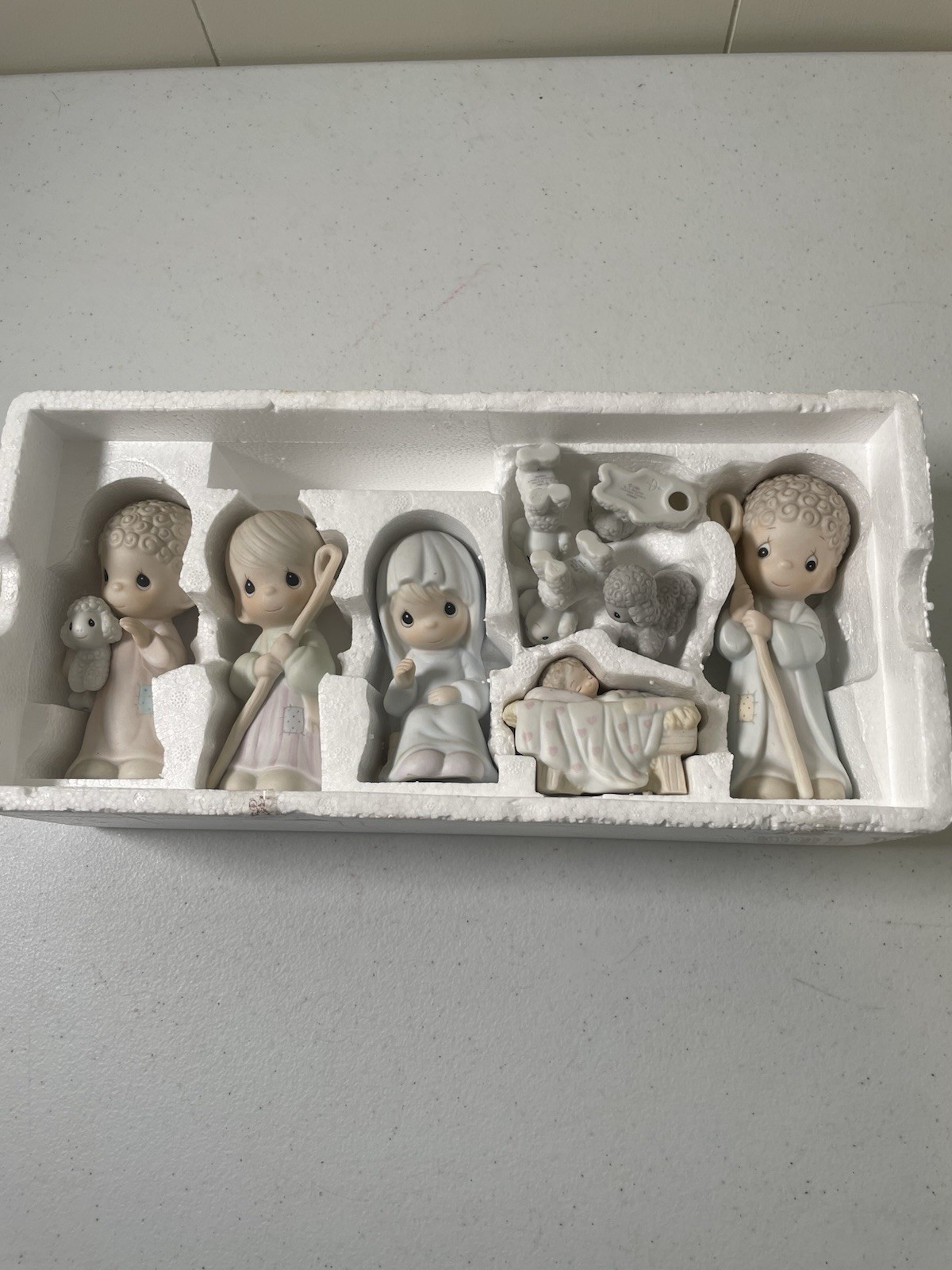 Precious Moments Christmas Nativity Set In Orig. Box 9 Pieces Resin Sweet Style