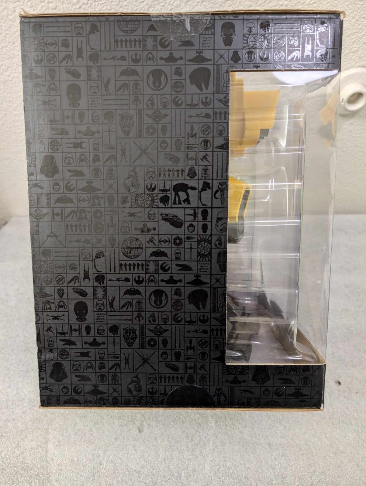 Disney Parks Star Wars Galaxy’s Edge Deluxe Remote Control BD Unit Droid 2.4 GHz