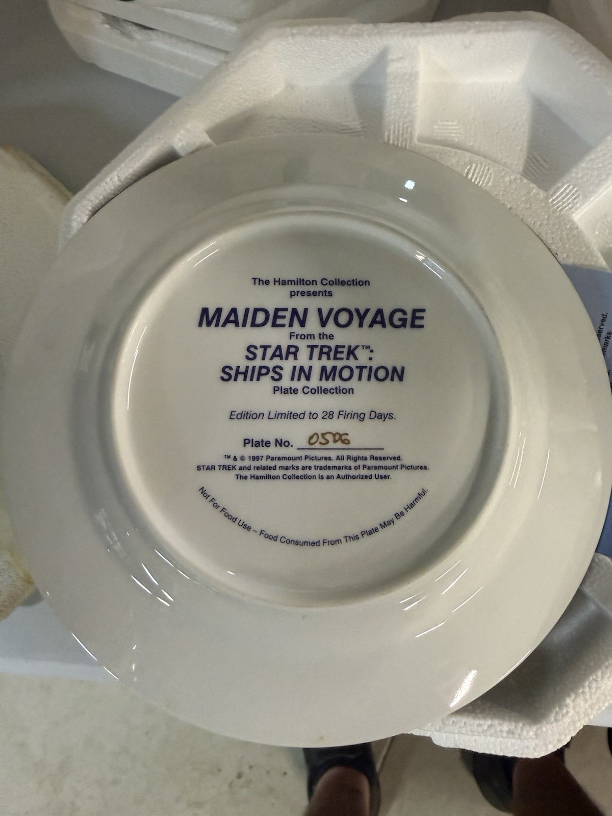 1997 Hamilton Star Trek Warp Speed Ships In Motion 7″ Plate Blue Lenticular