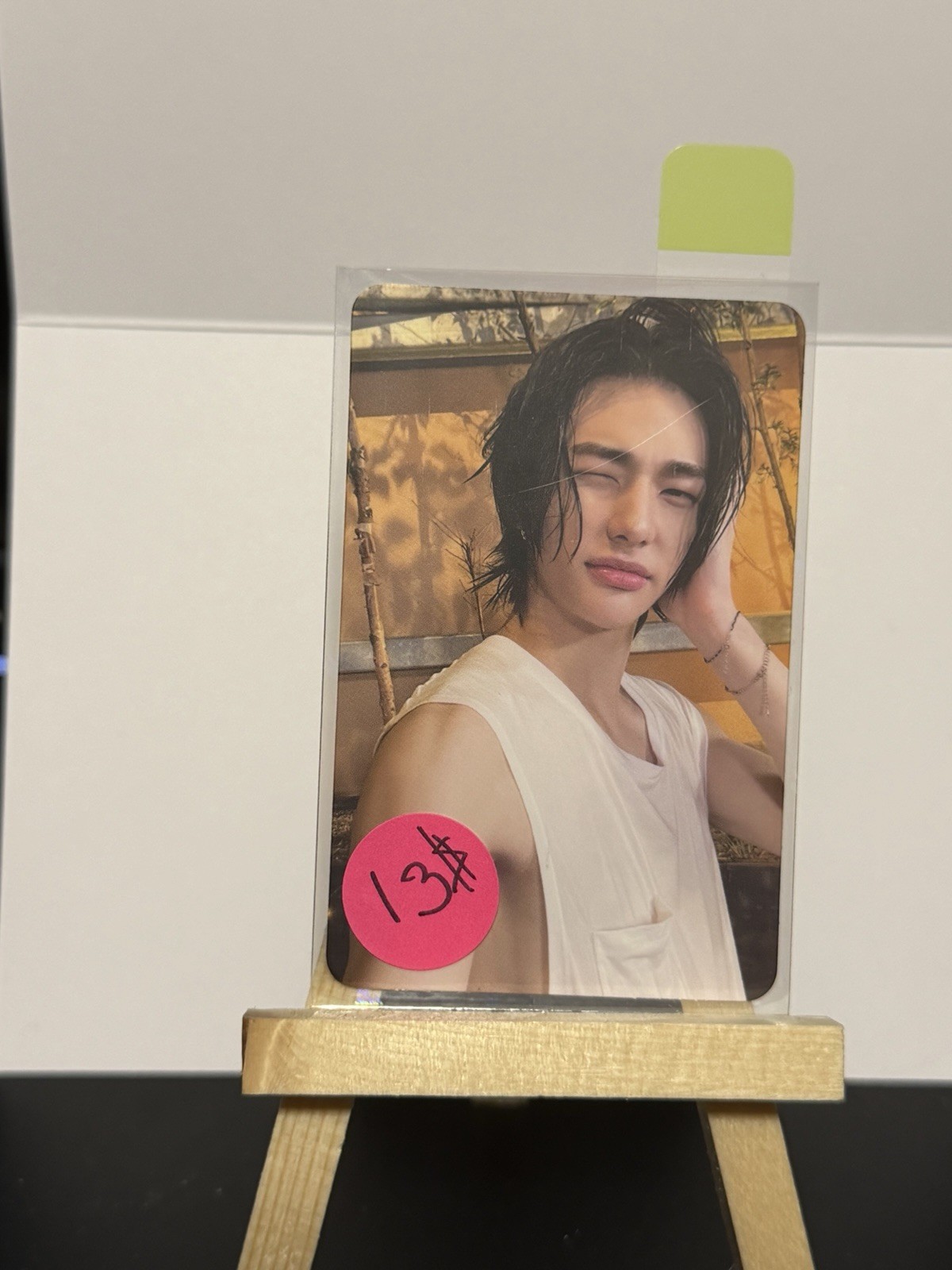 Double sided Noeasy hyunjin photocard