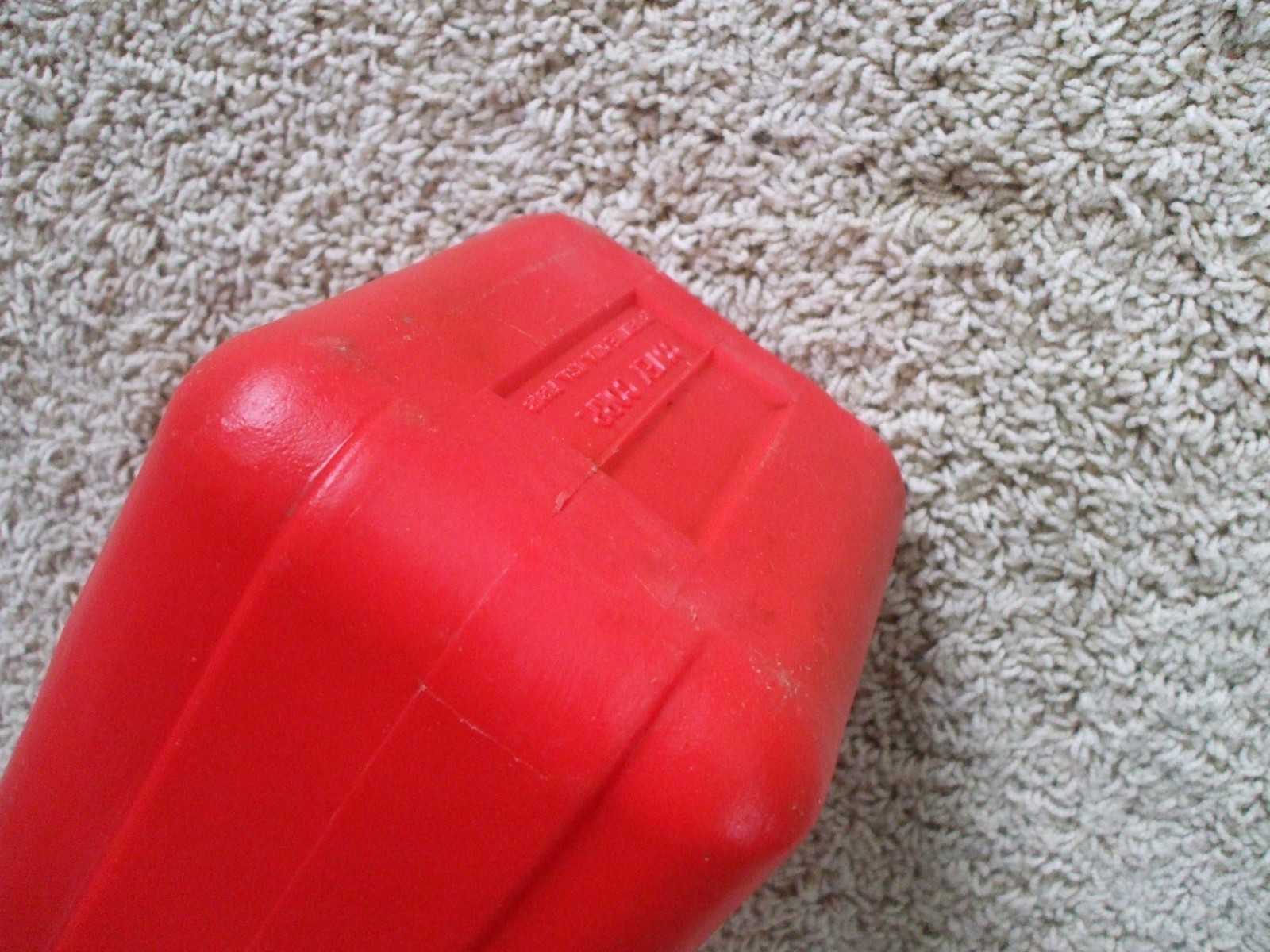 VINTAGE COVEY CORP. 1 GALLON POLY GAS CAN OKLA. USA