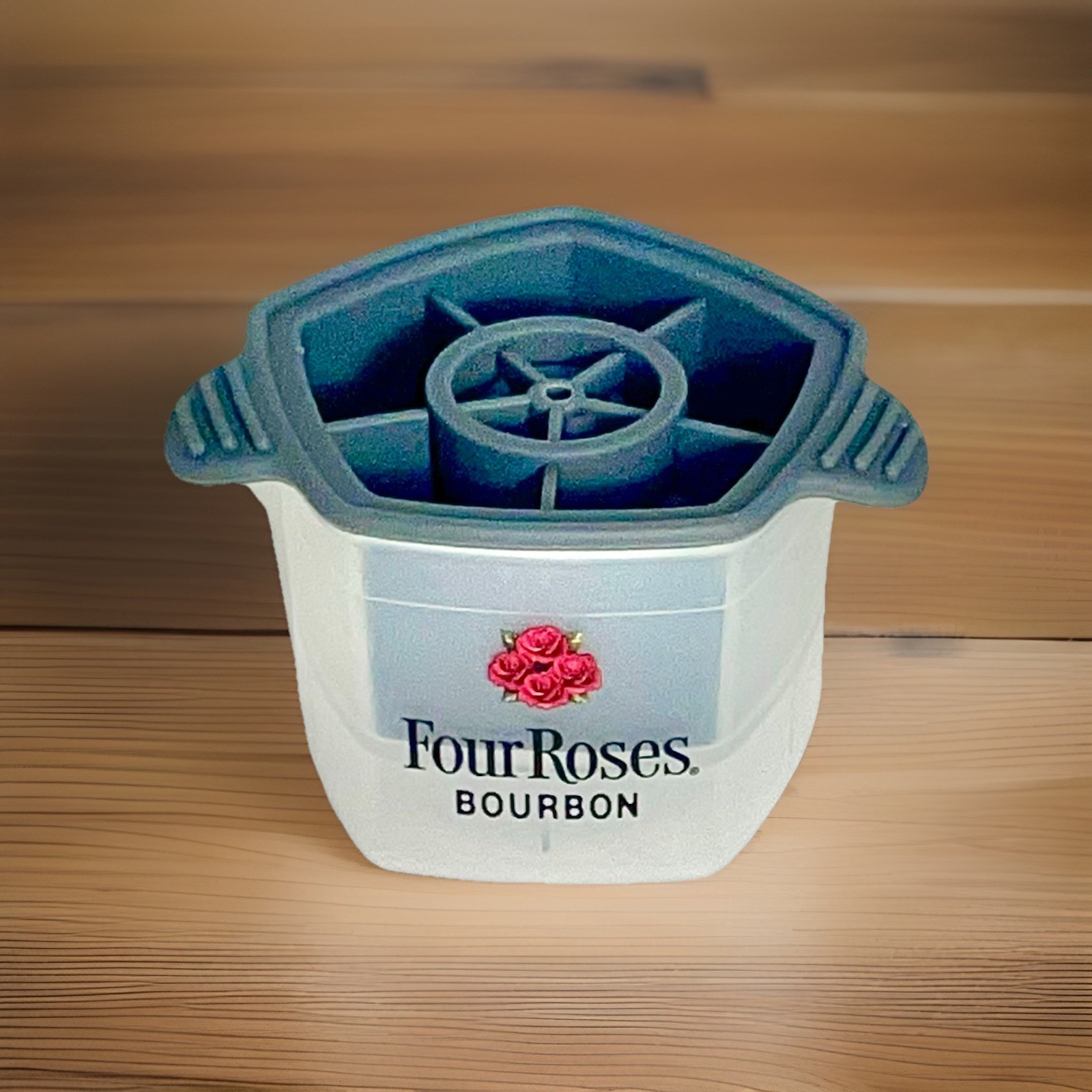 Four Roses Kentucky Bourbon Silicone Rose Shape Ice Molds (Set Of 2) – NEW