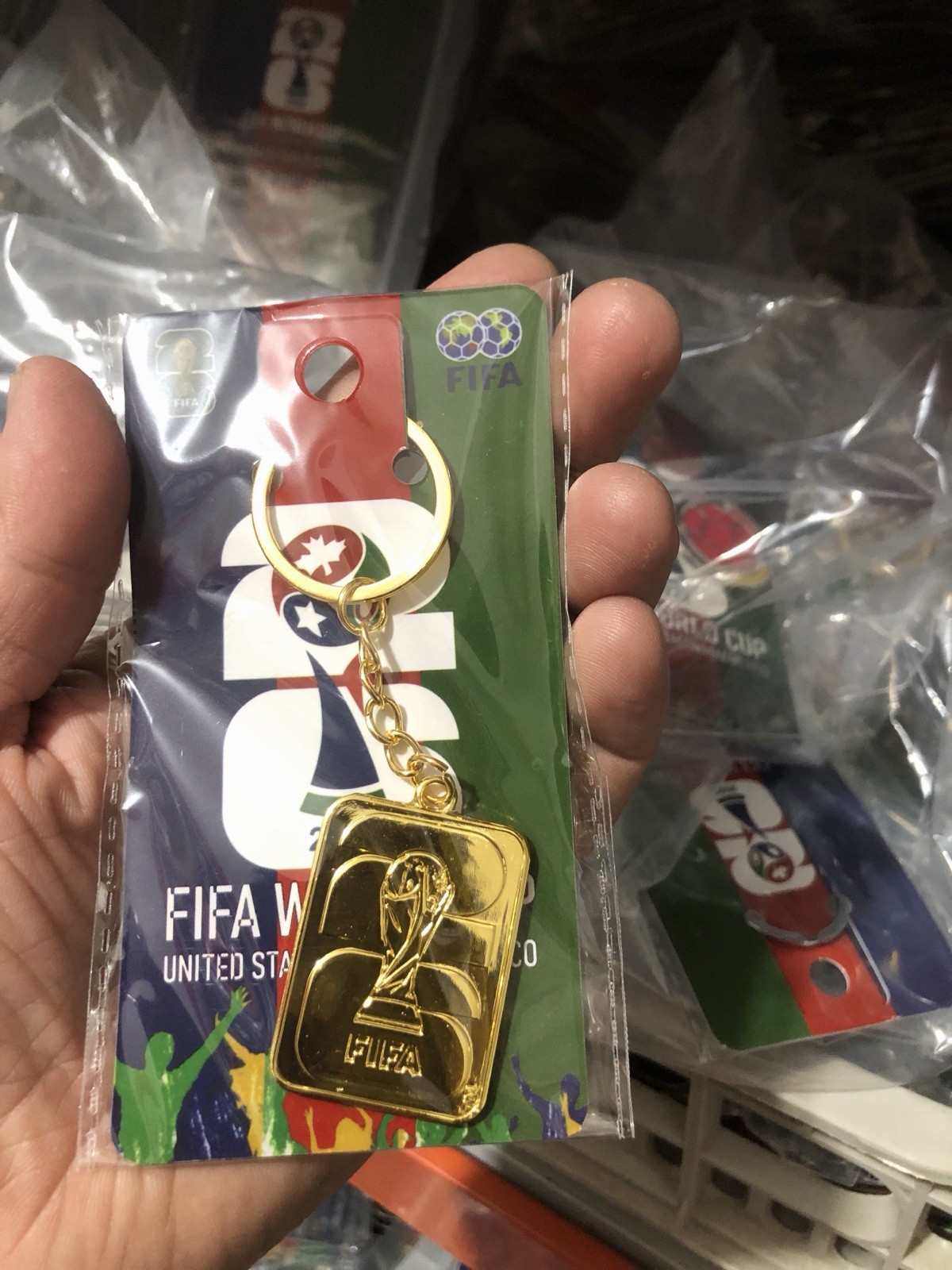 FIFA World Cup USA 94 Metal Keychain Detachable Keyring Gold Modern 1970-Now