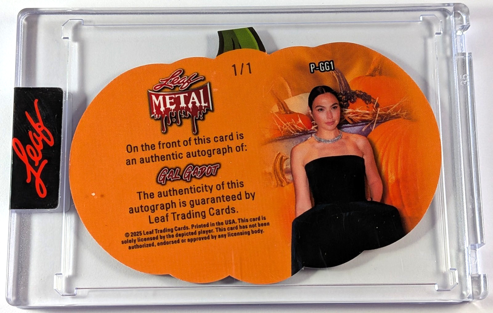 Gal Gadot 2025 Leaf Metal Halloween Autograph Card # 1/1 !! Wonder Woman Auto!
