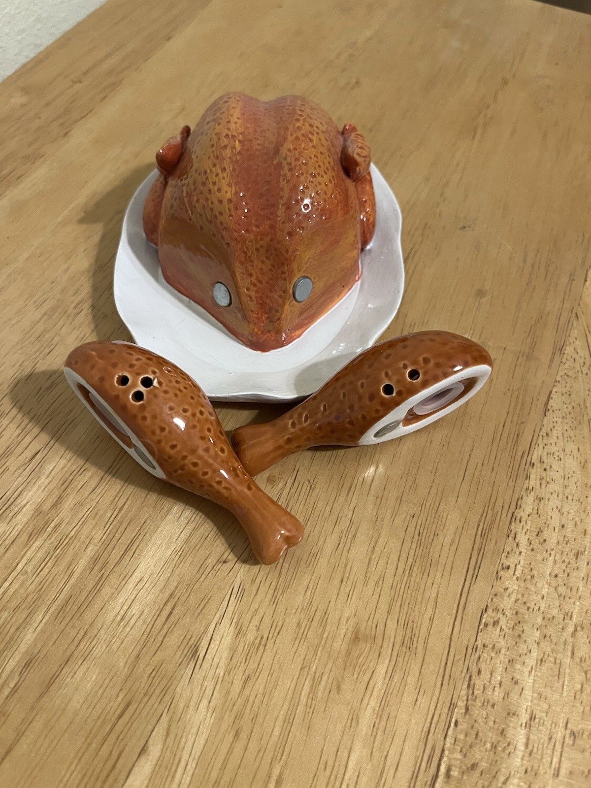 Cracker Barrel Fall Harvest Turkey Salt & Pepper Shaker Set
